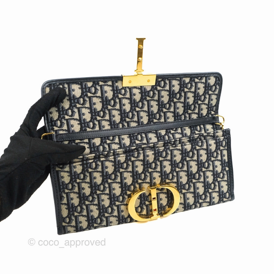 Dior 30 Montaigne Clutch Navy Oblique Canvas