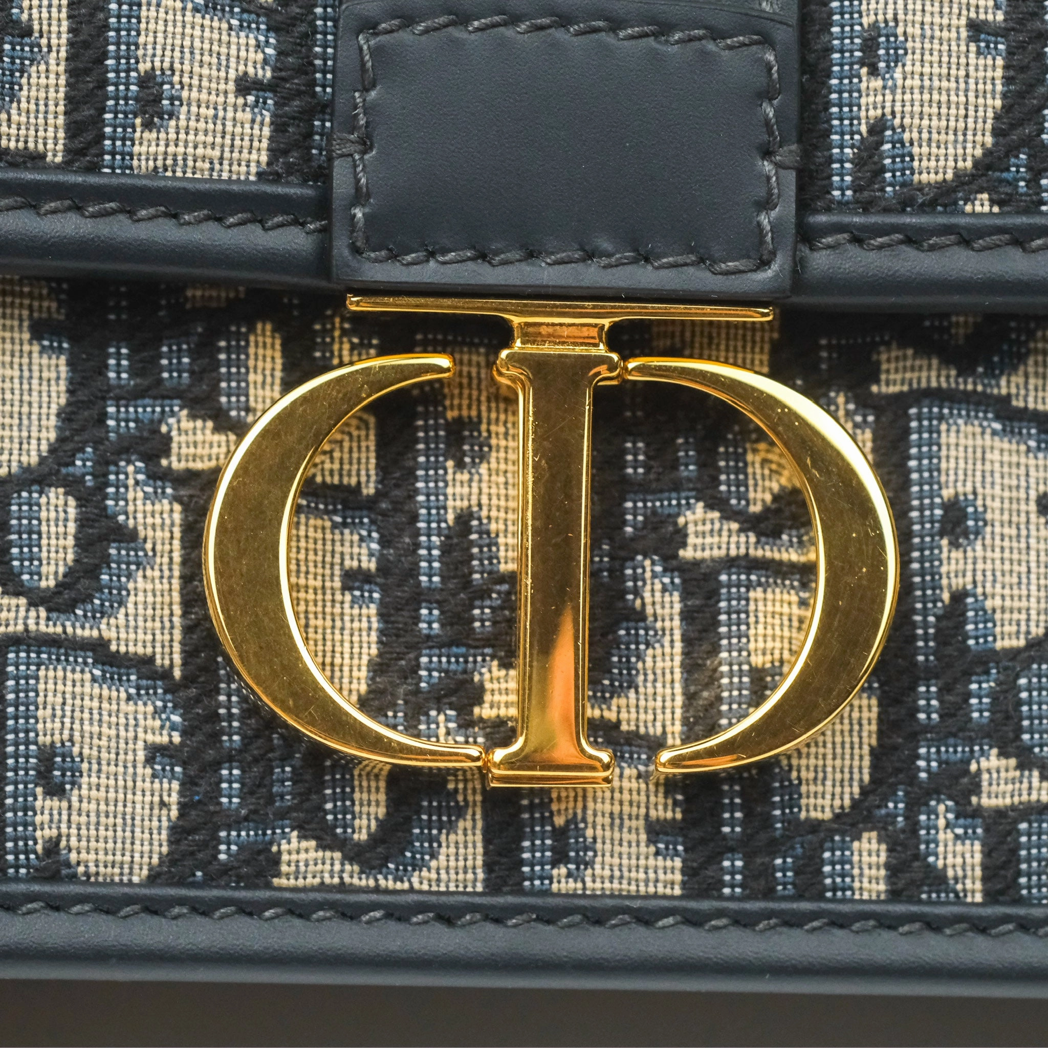 Dior 30 Montaigne East-West Bag With Chain Blue Dior Oblique Jacquard