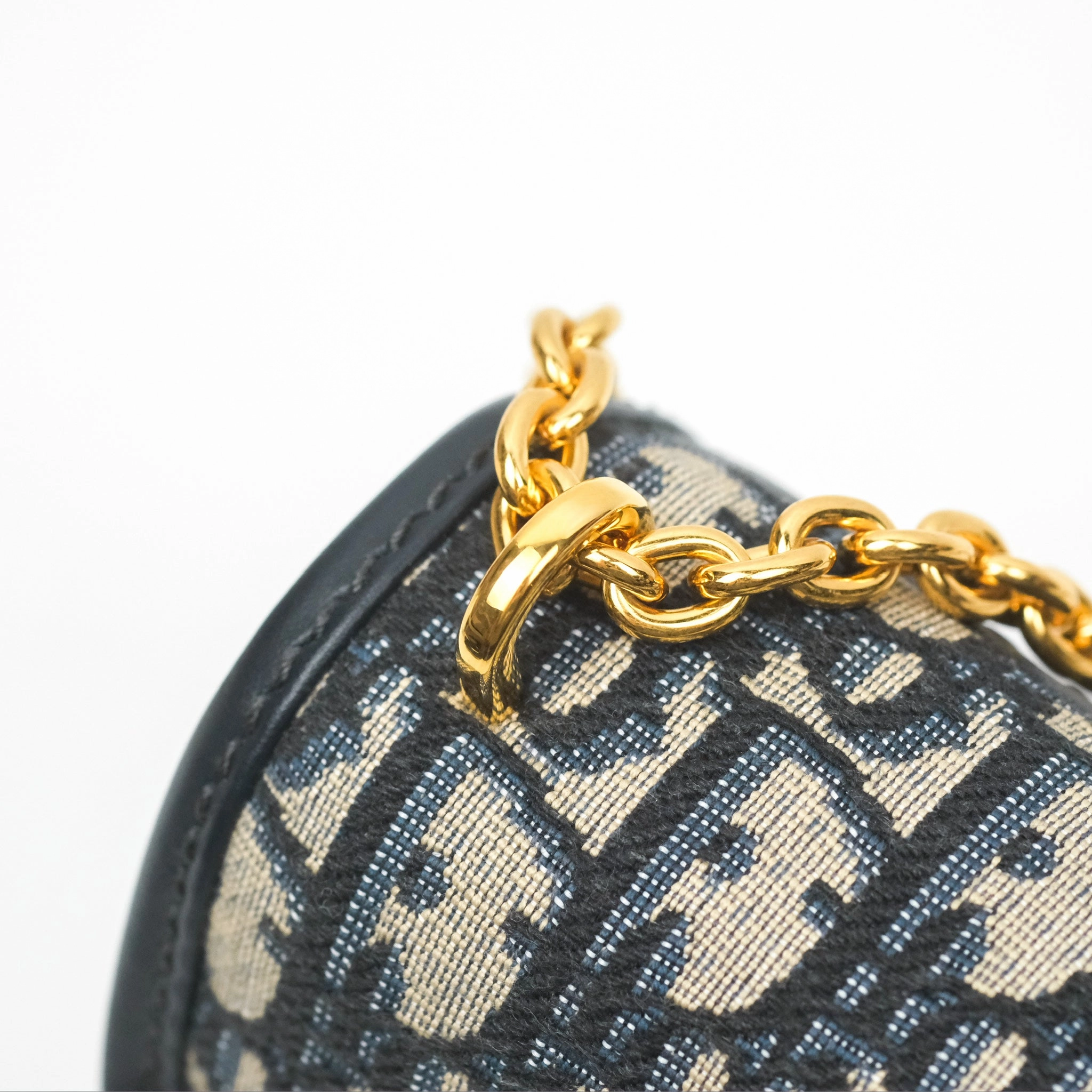Dior 30 Montaigne East-West Bag With Chain Blue Dior Oblique Jacquard