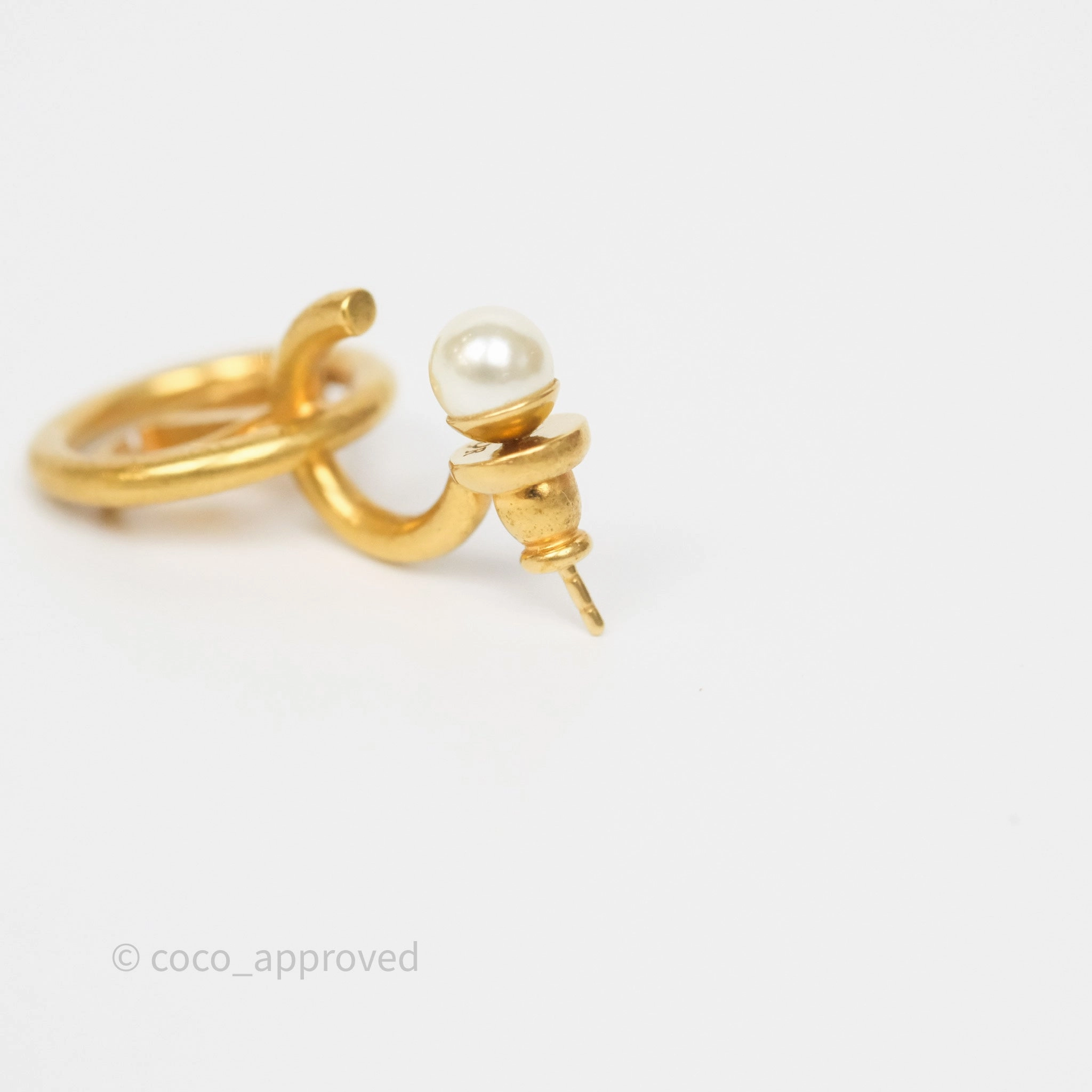 Dior 30 Montaigne Pearl Drop Earrings Aged Gold Tone