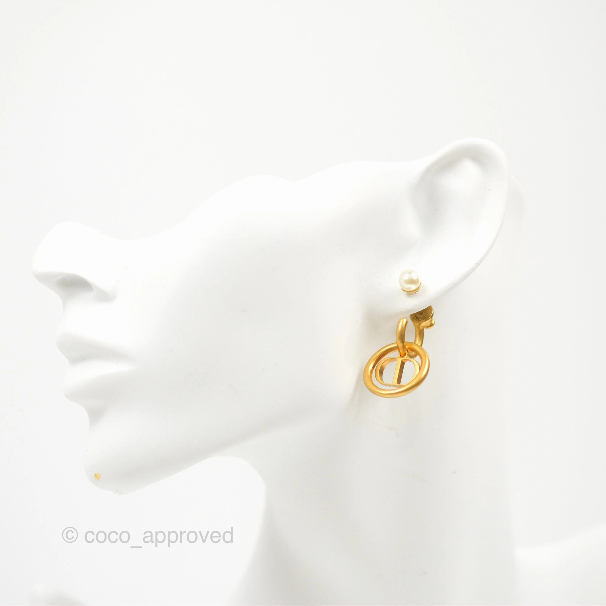 Dior 30 Montaigne Pearl Drop Earrings Gold Tone