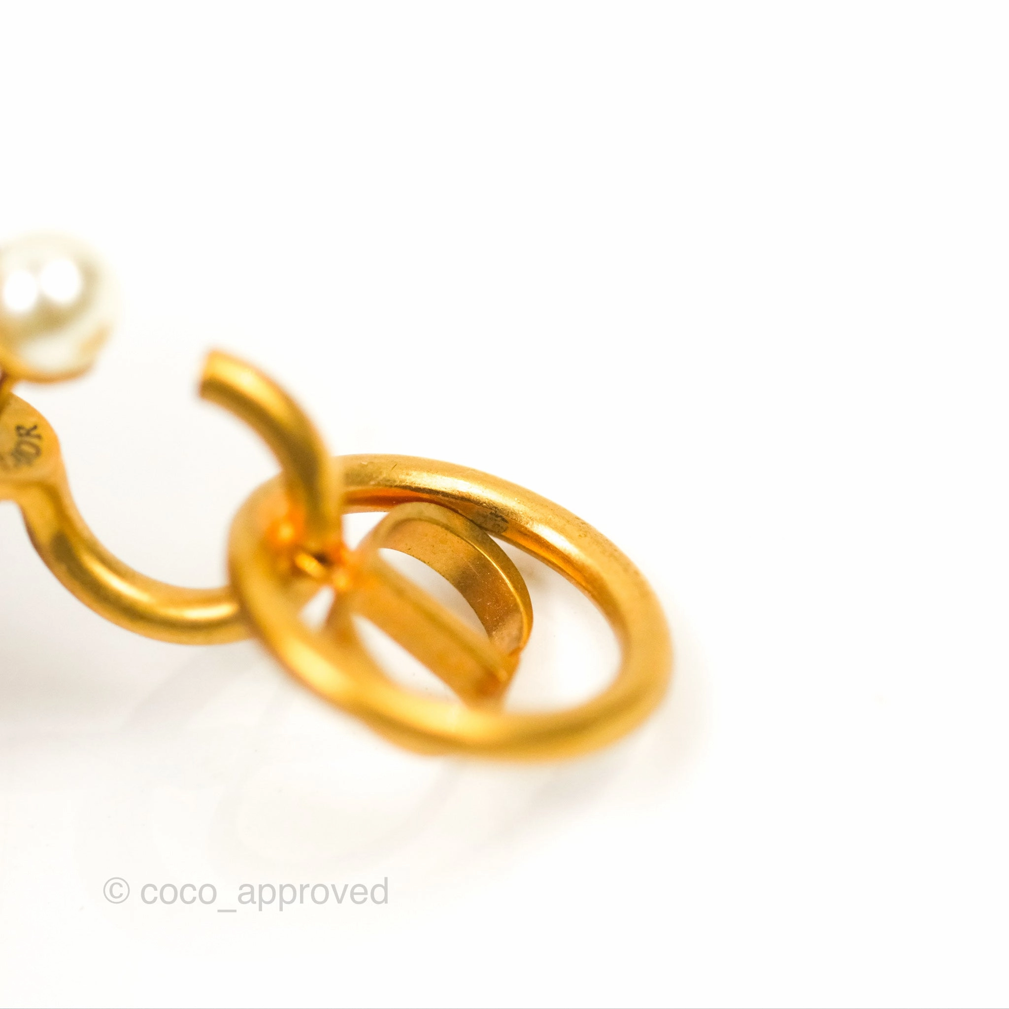 Dior 30 Montaigne Pearl Drop Earrings Gold Tone