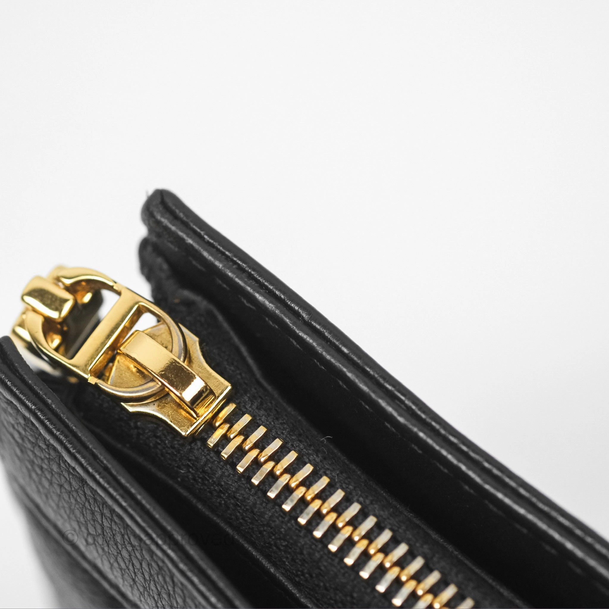 Dior Caro Zipped Pouch With Chain Black Cannage Calfskin