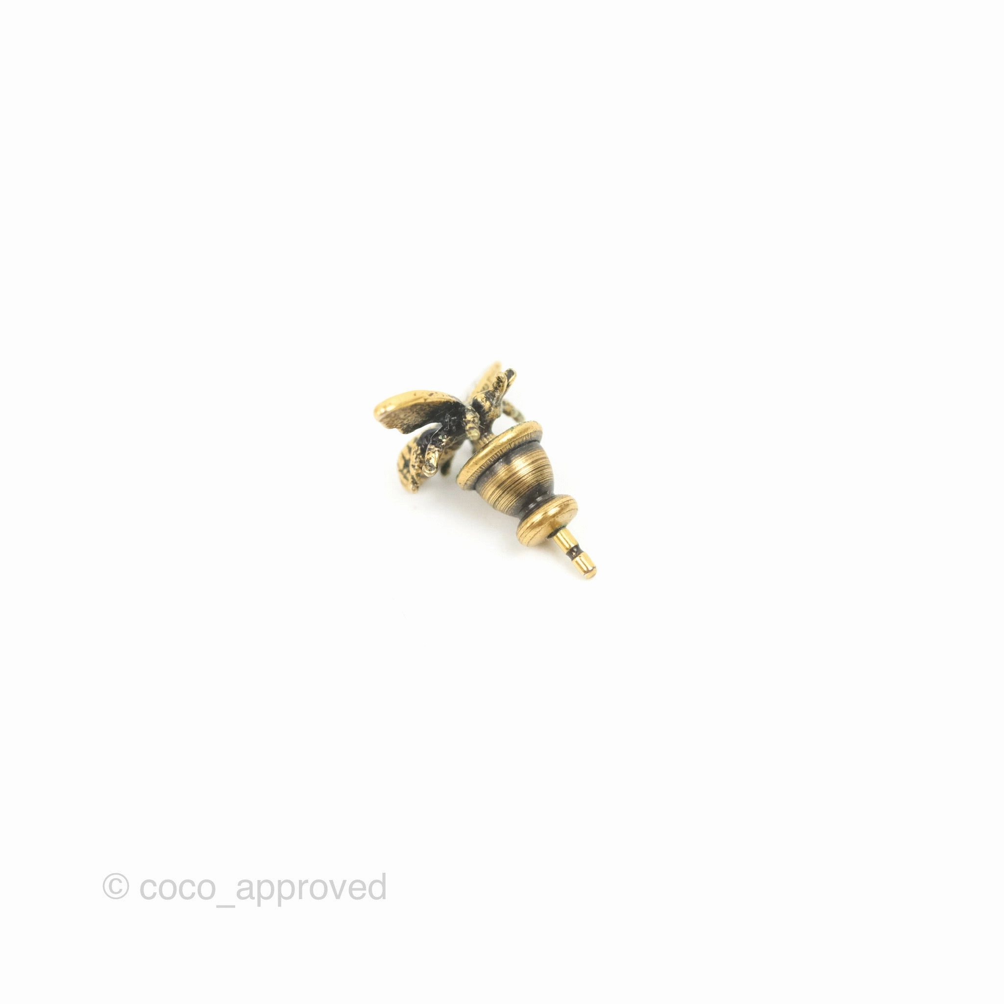 Dior Dio(r)evolution Heart Earrings Aged Gold