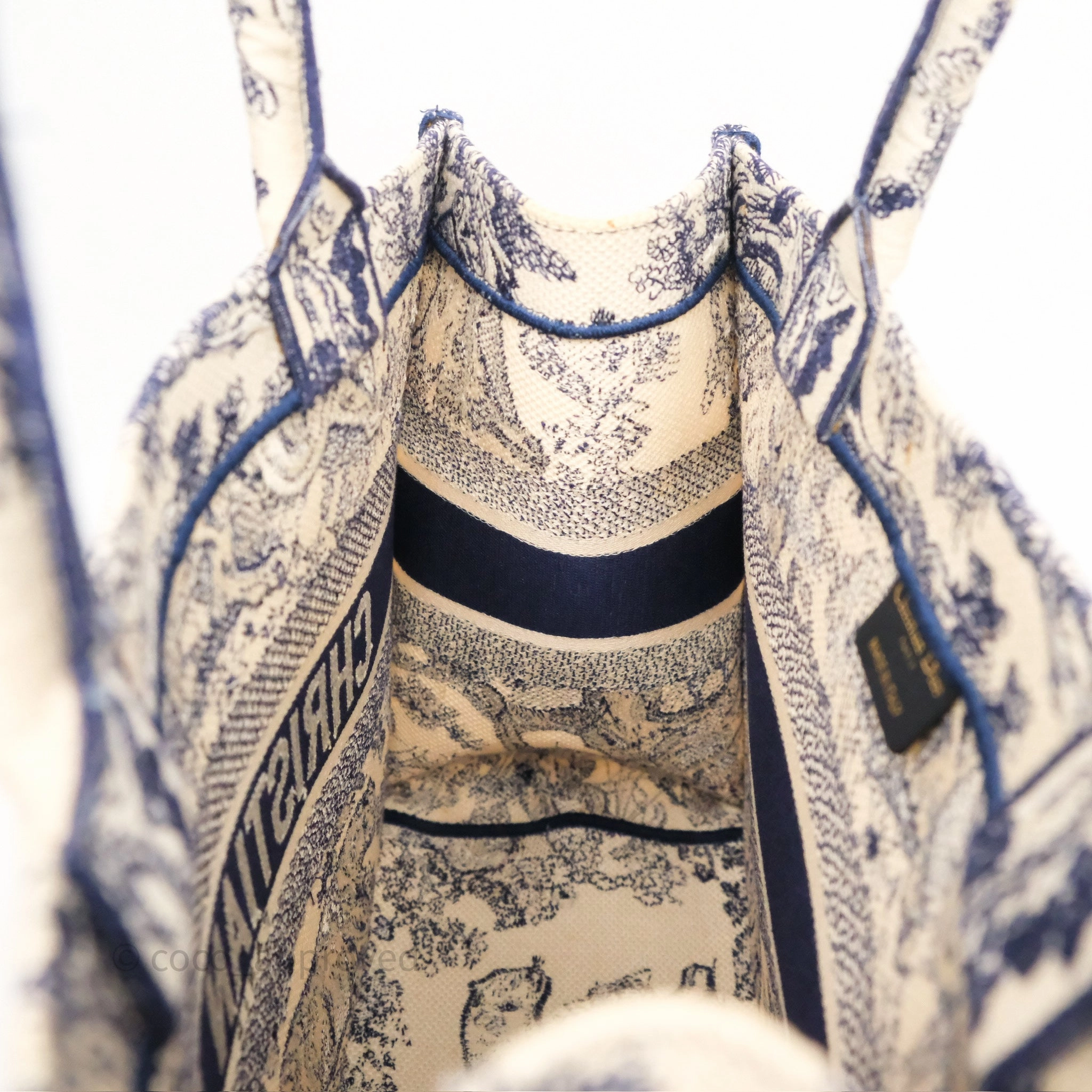 Dior Medium Book Tote White/Blue Toile De Jouy Embroidered Canvas