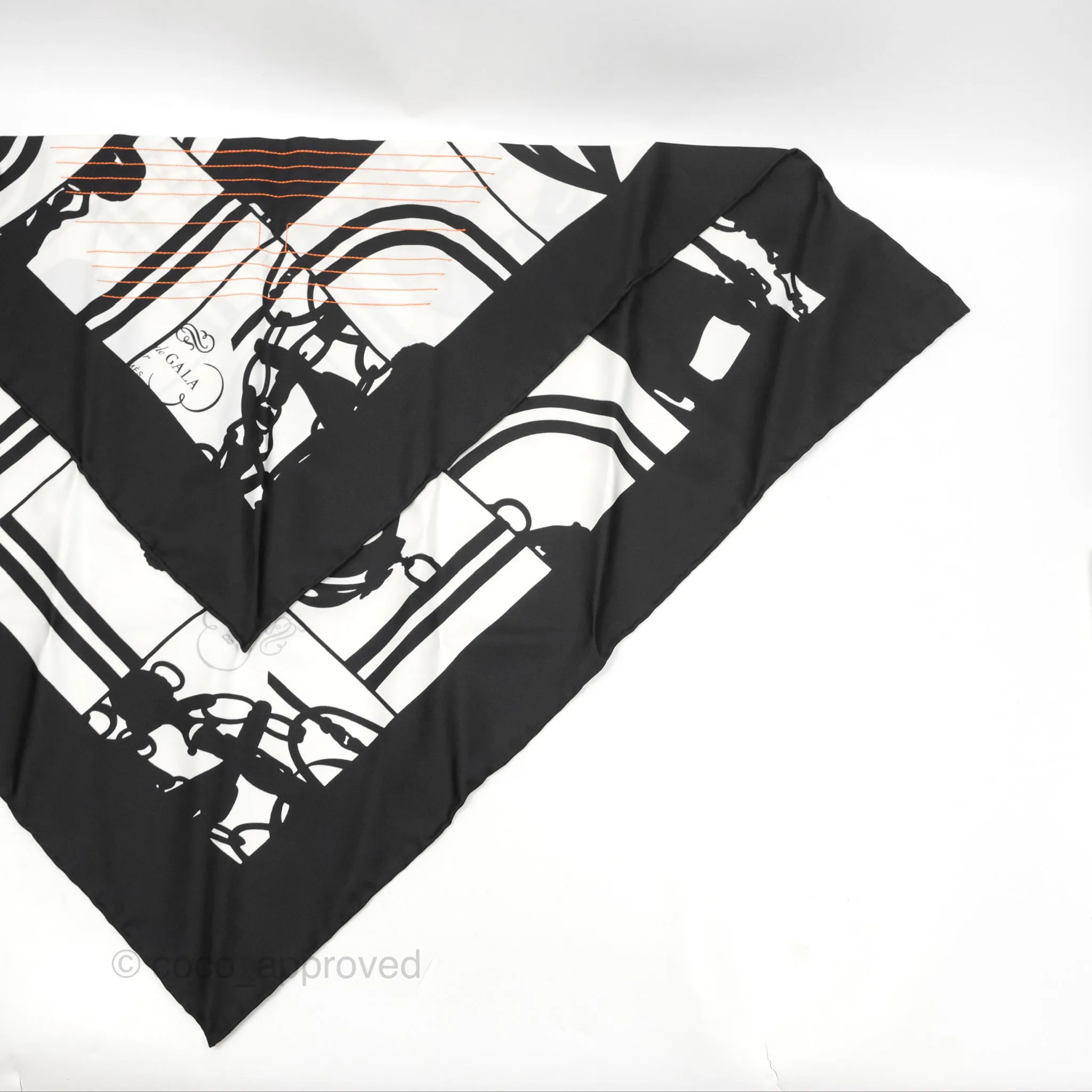 Hermes Brides De Gala En Desordre Triangle Silk Scarf 70