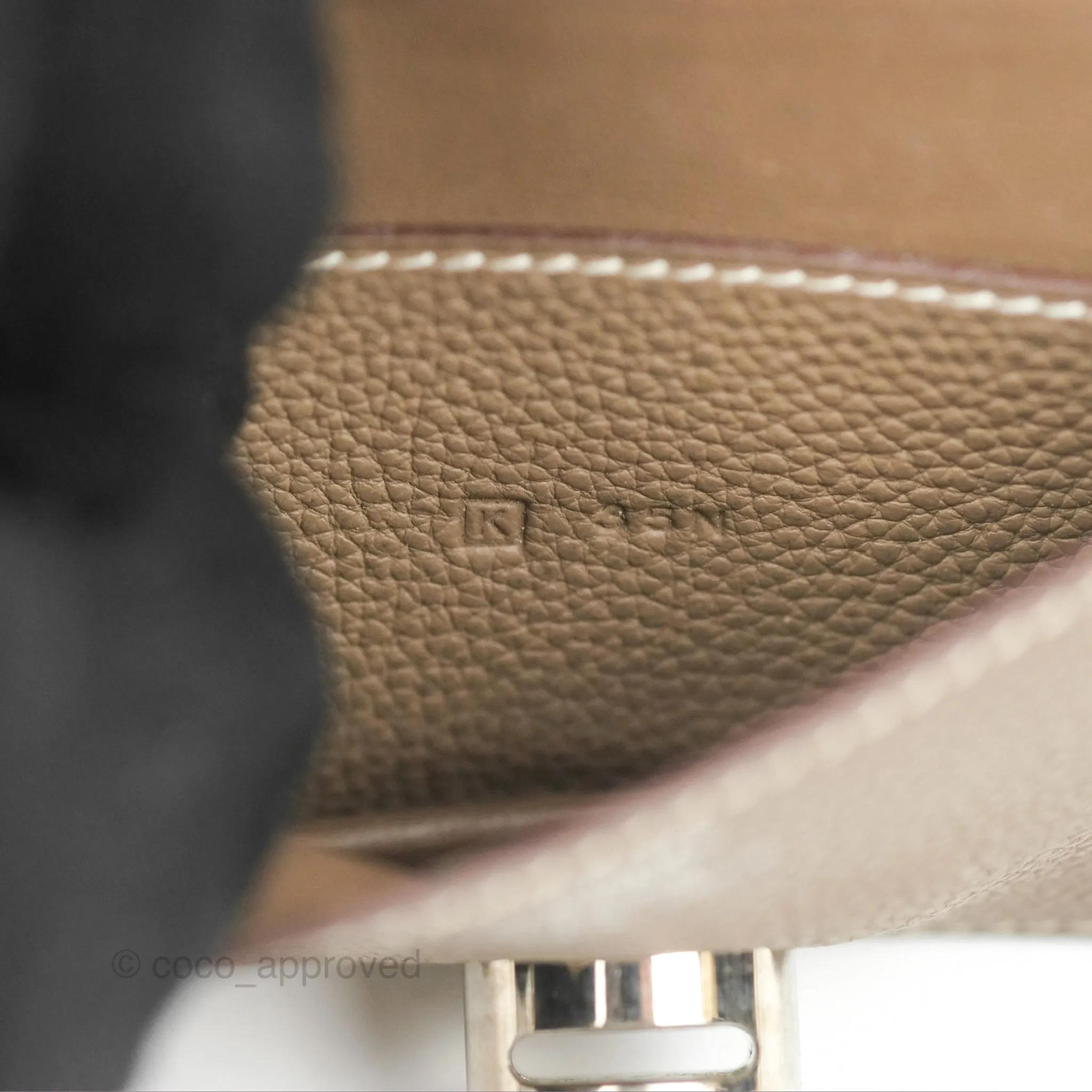 Hermes Dogon Card Case Etoupe Togo Palladium Hardware