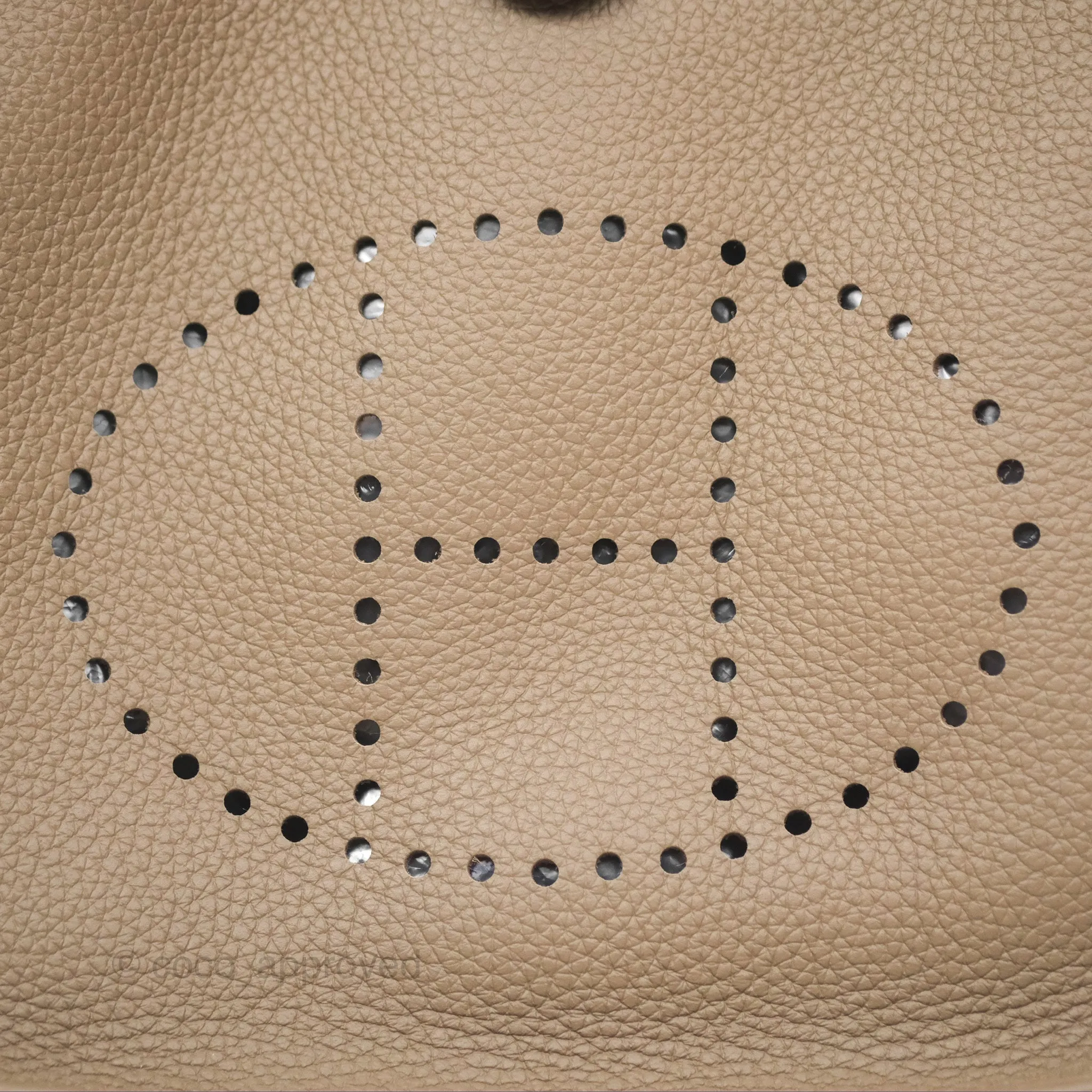 Hermes Evelyne III 29 Etoupe 18 Taurillon Clemence Palladium Hardware