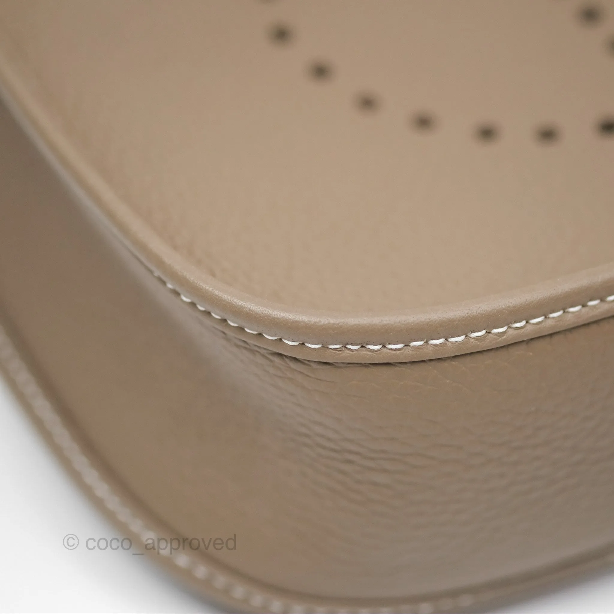 Hermes Evelyne III 29 Etoupe 18 Taurillon Clemence Palladium Hardware