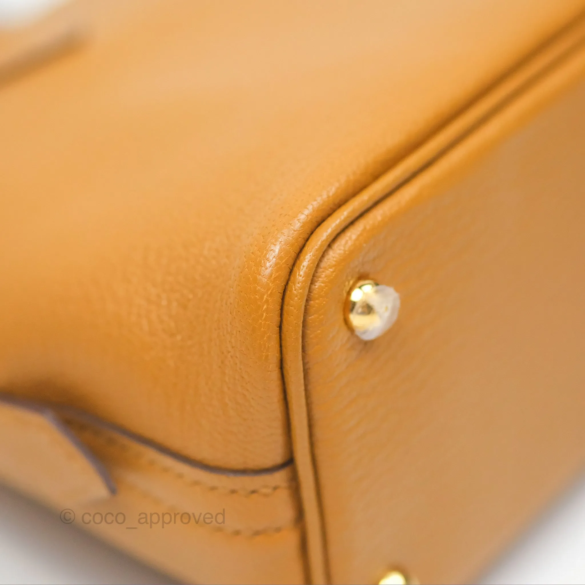 Herms Bolide Mini 1923 Caramel Chevre Mysore Strap Ficelle/Black Gold Hardware