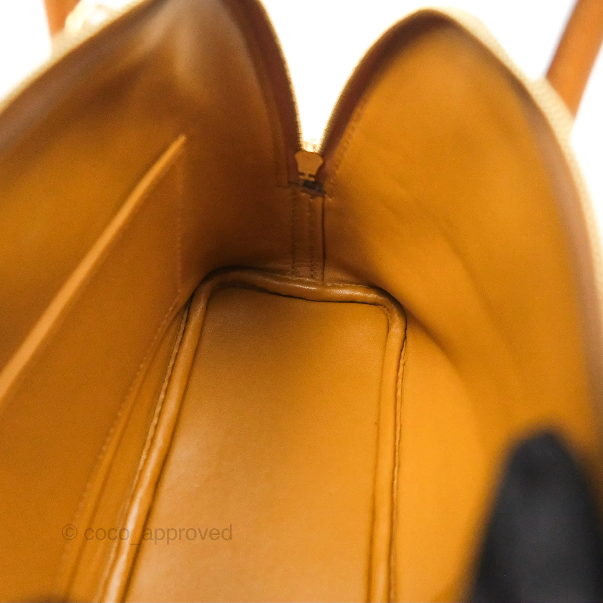 Herms Bolide Mini 1923 Caramel Chevre Mysore Strap Ficelle/Black Gold Hardware