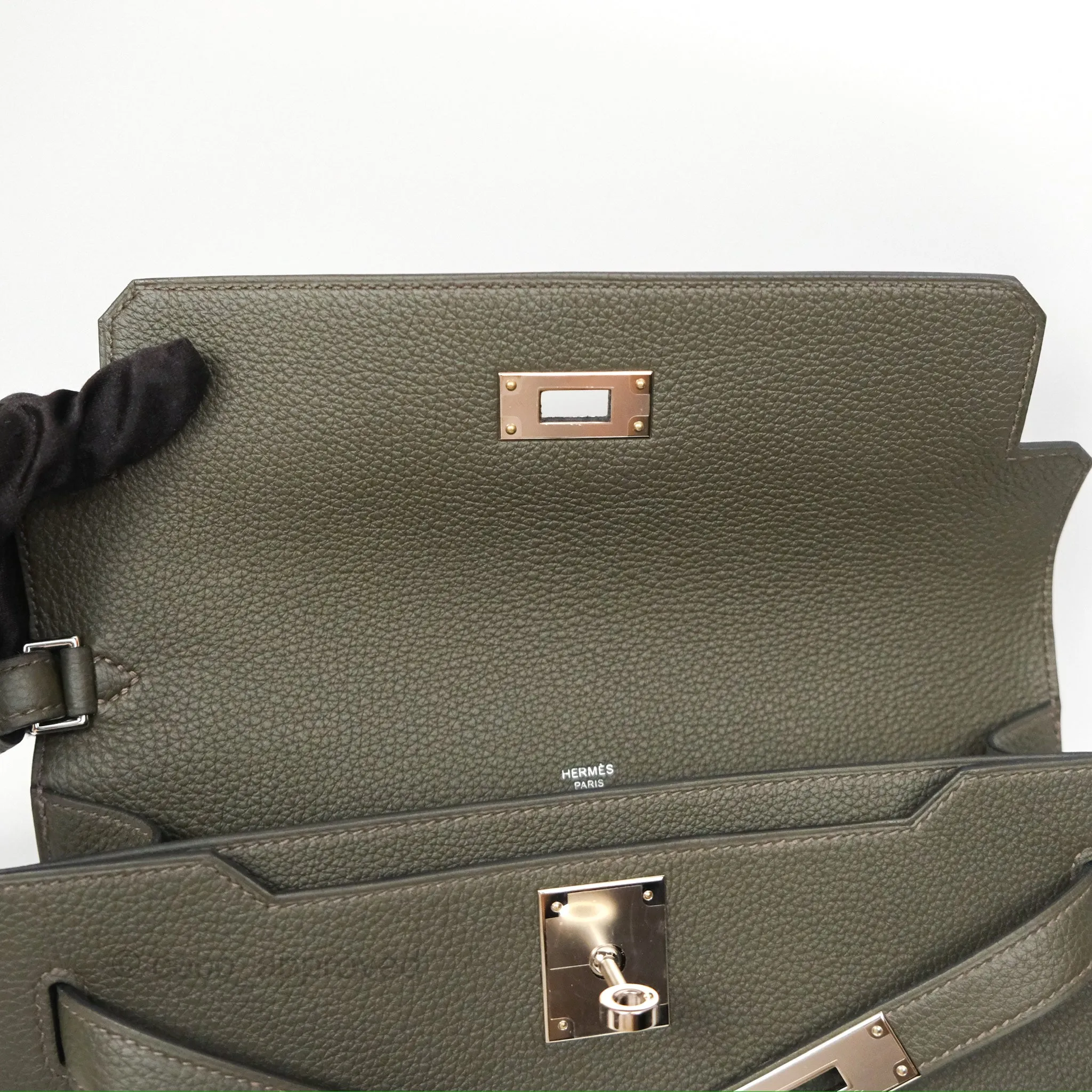 Herms Kelly Depeches 25 Pouch Vert De Gris Togo