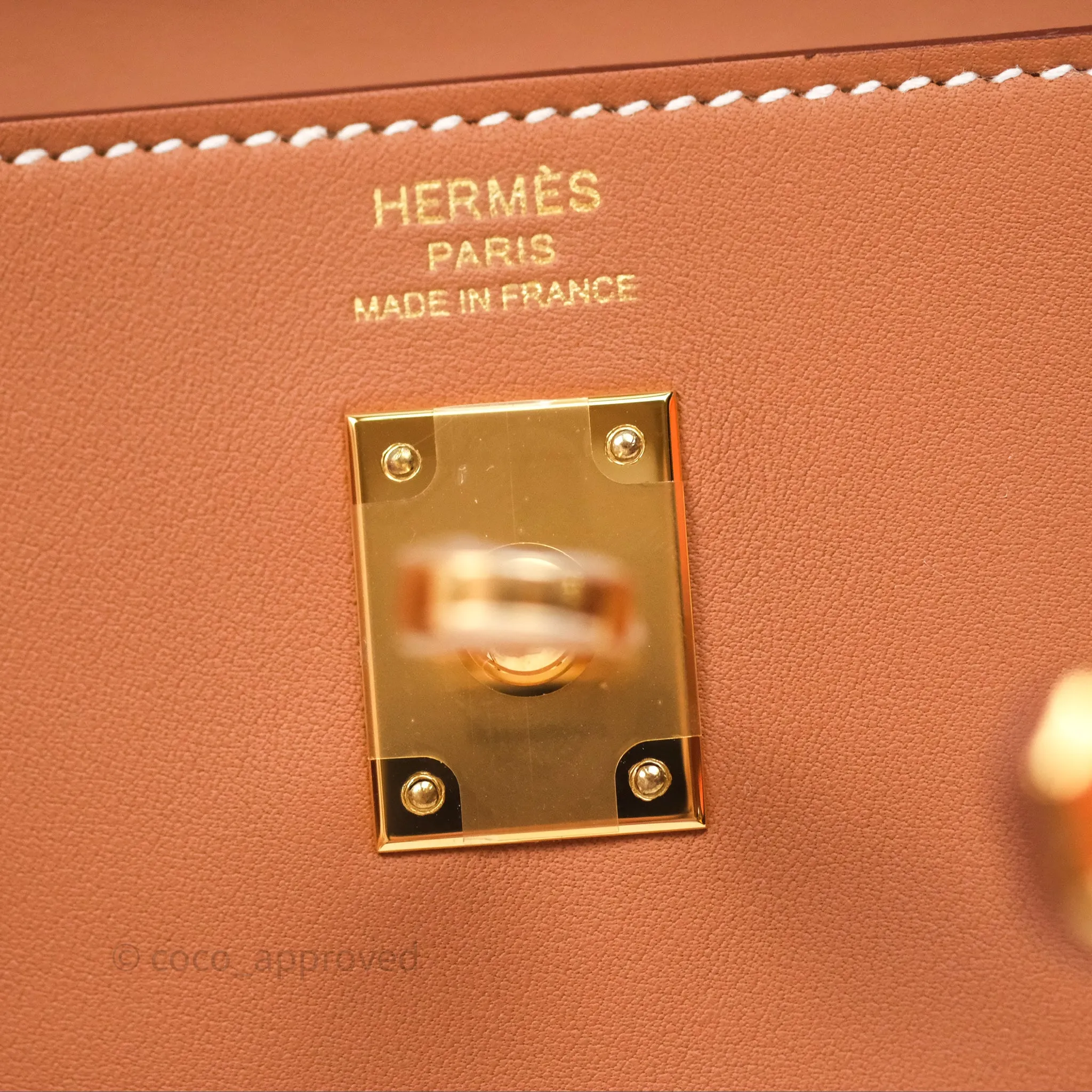 Herms Kelly Moove Gold 37 Swift Gold Hardware
