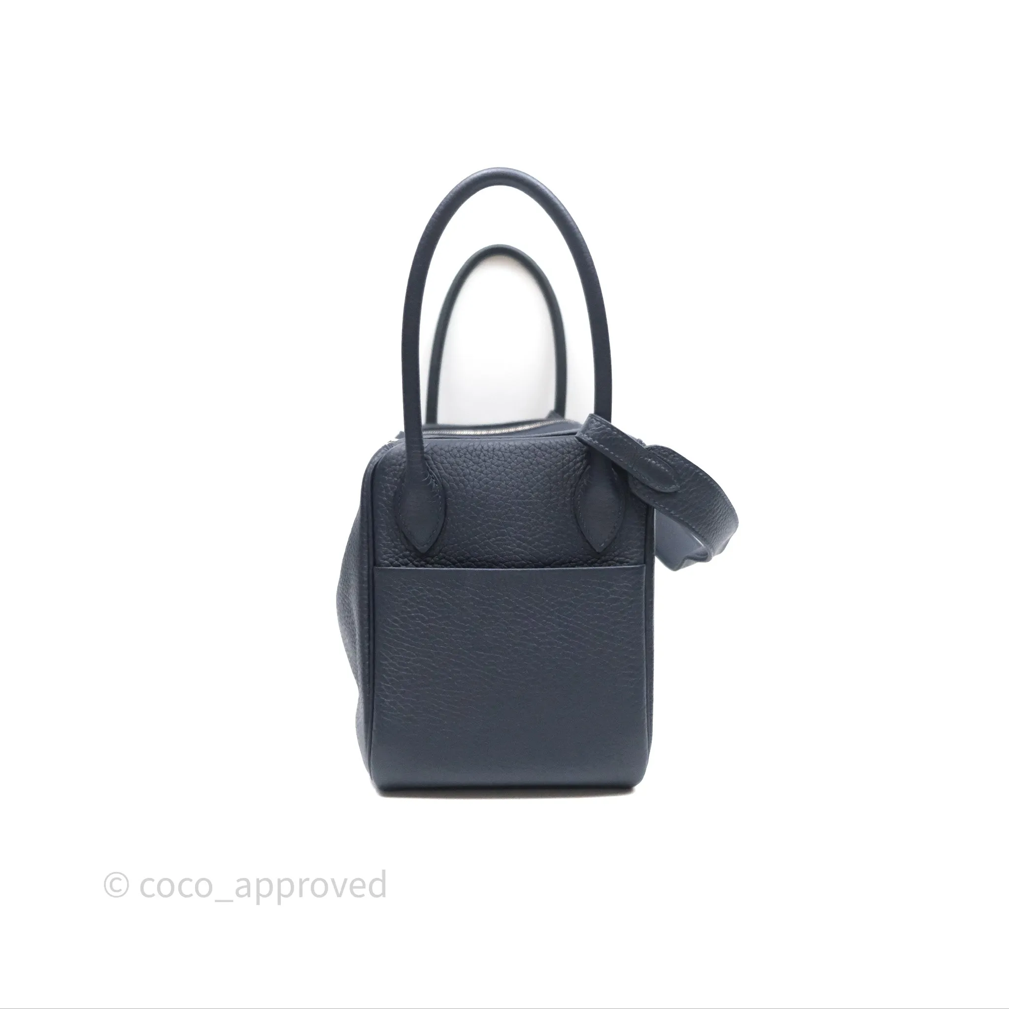 Herms Lindy 26 Bleu Nuit 2Z Taurillon Clemence Palladium Hardware