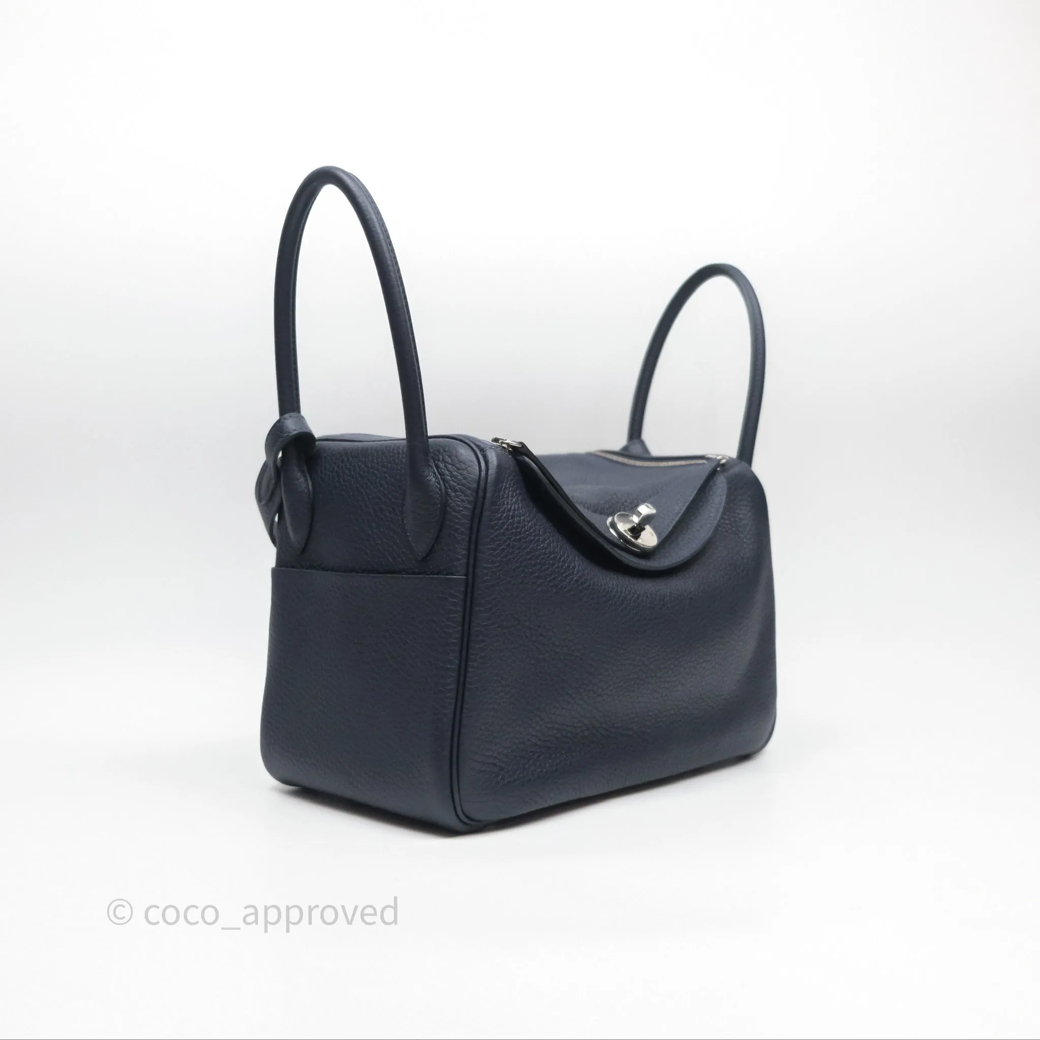 Herms Lindy 26 Bleu Nuit 2Z Taurillon Clemence Palladium Hardware