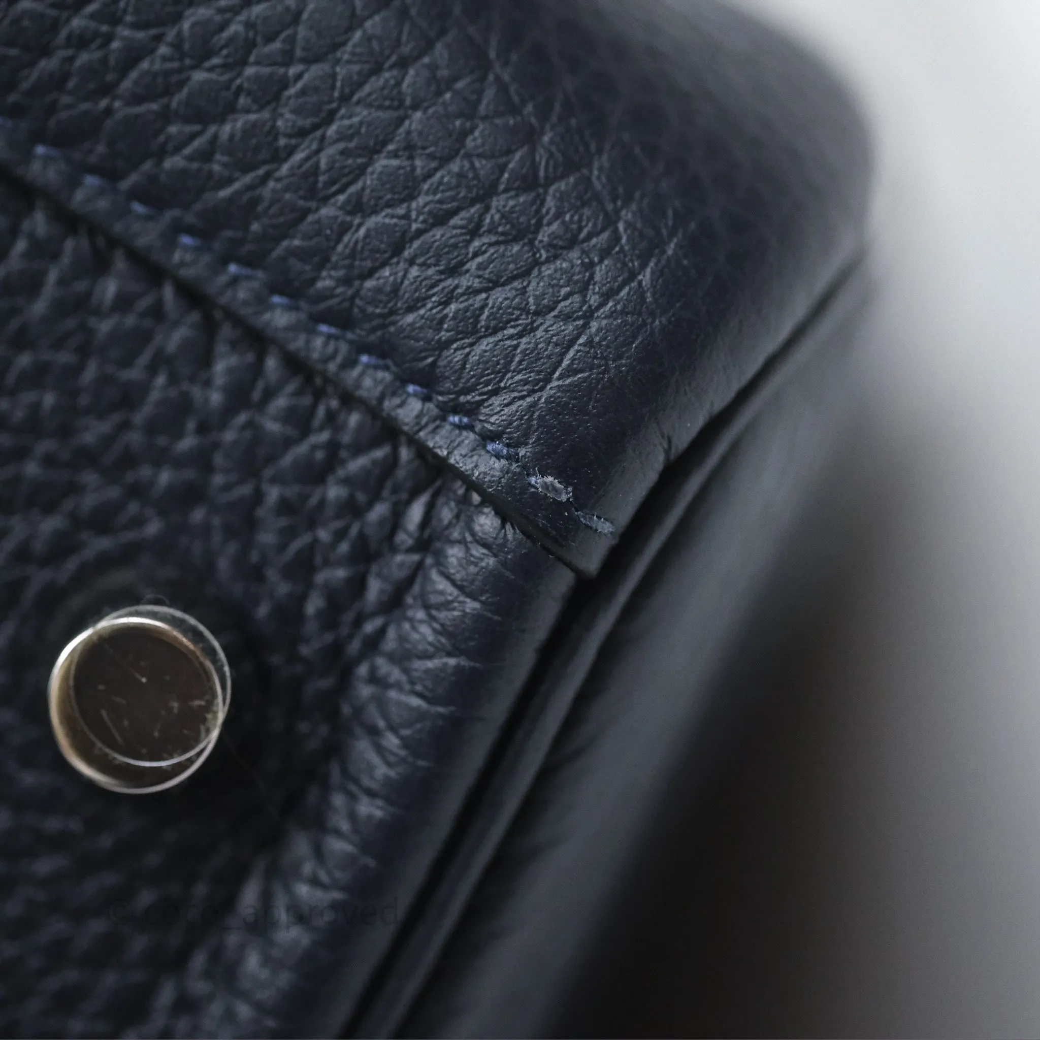 Herms Lindy 26 Bleu Nuit 2Z Taurillon Clemence Palladium Hardware