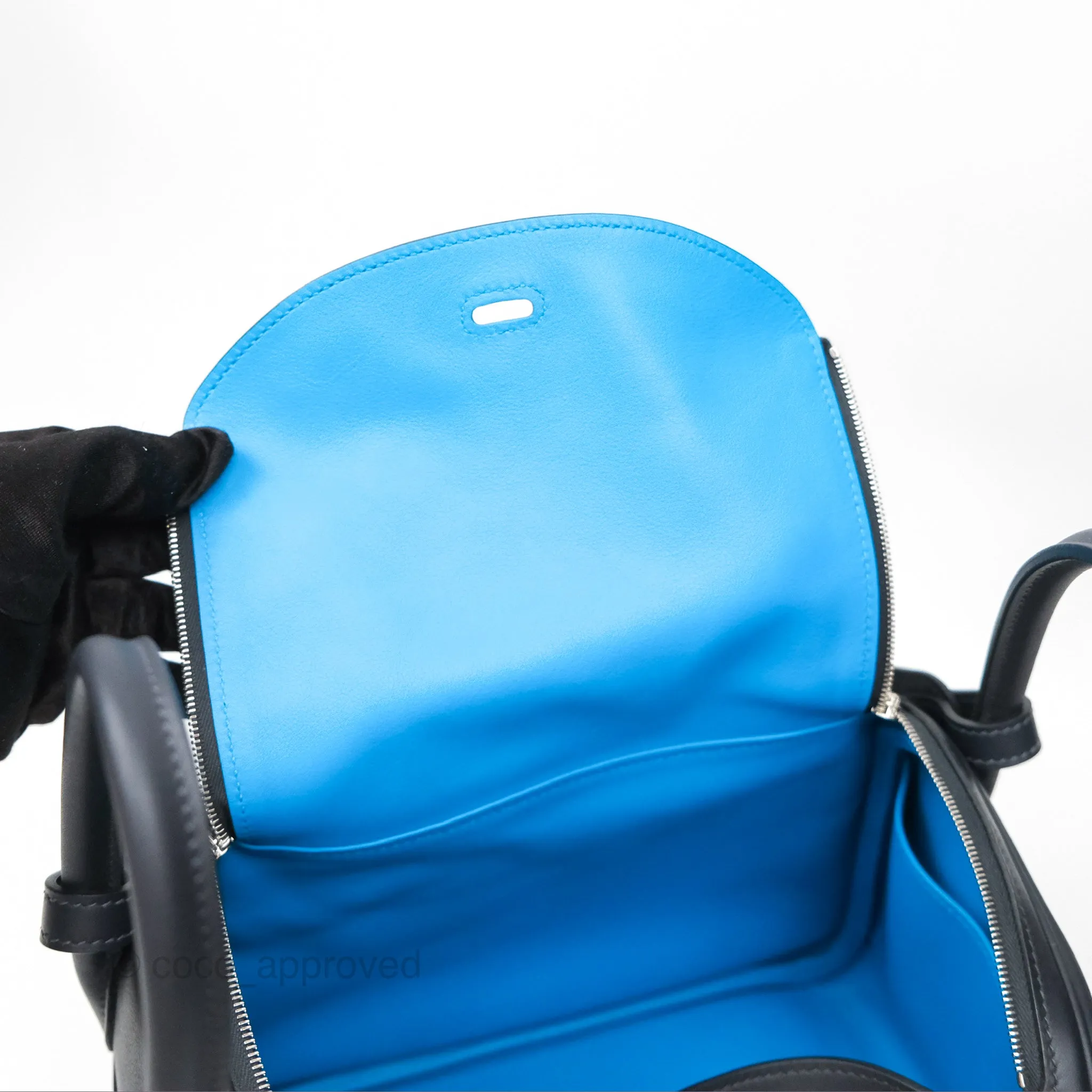 Herms Lindy 26 Caban/Bleu Frida Swift Palladium Hardware