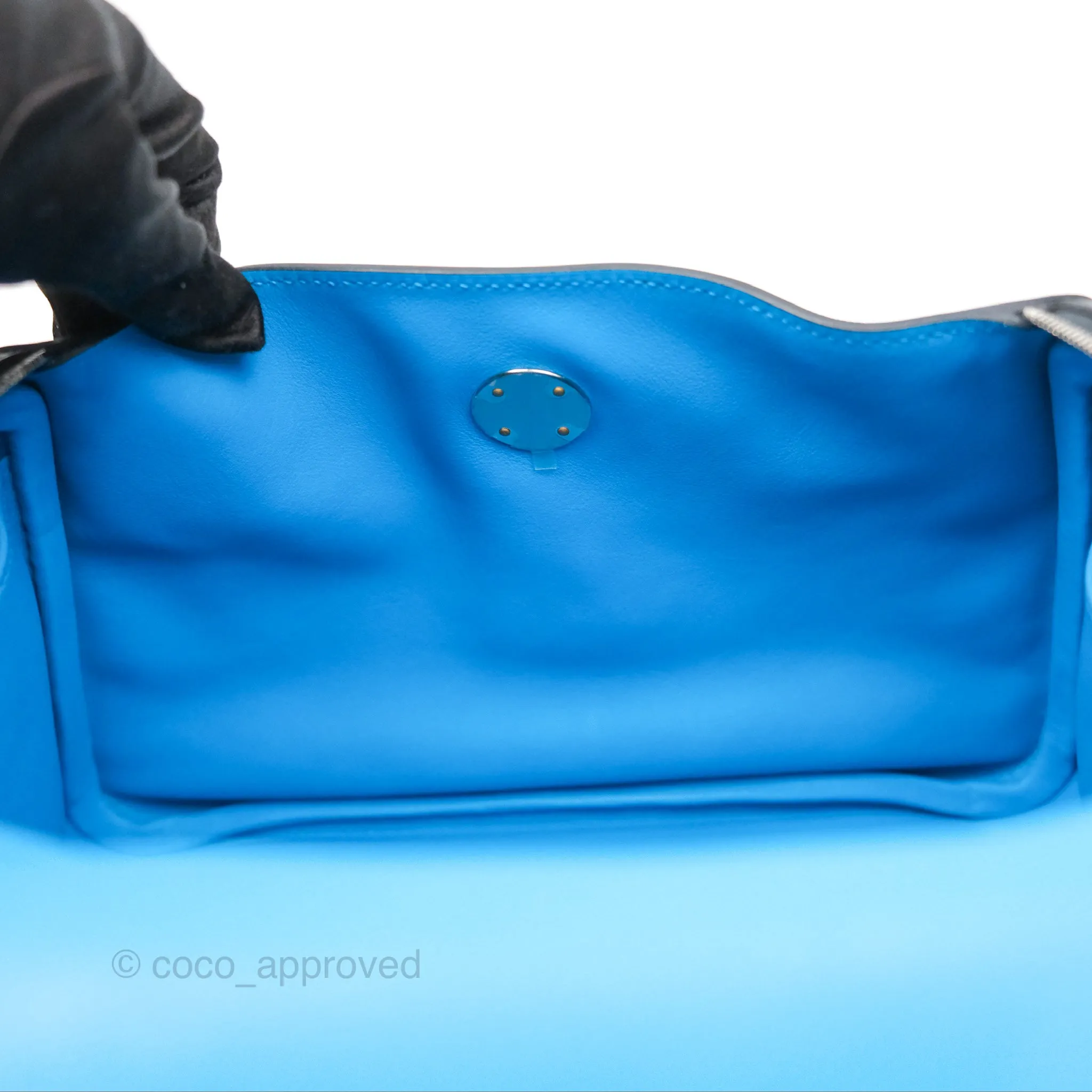 Herms Lindy 26 Caban/Bleu Frida Swift Palladium Hardware