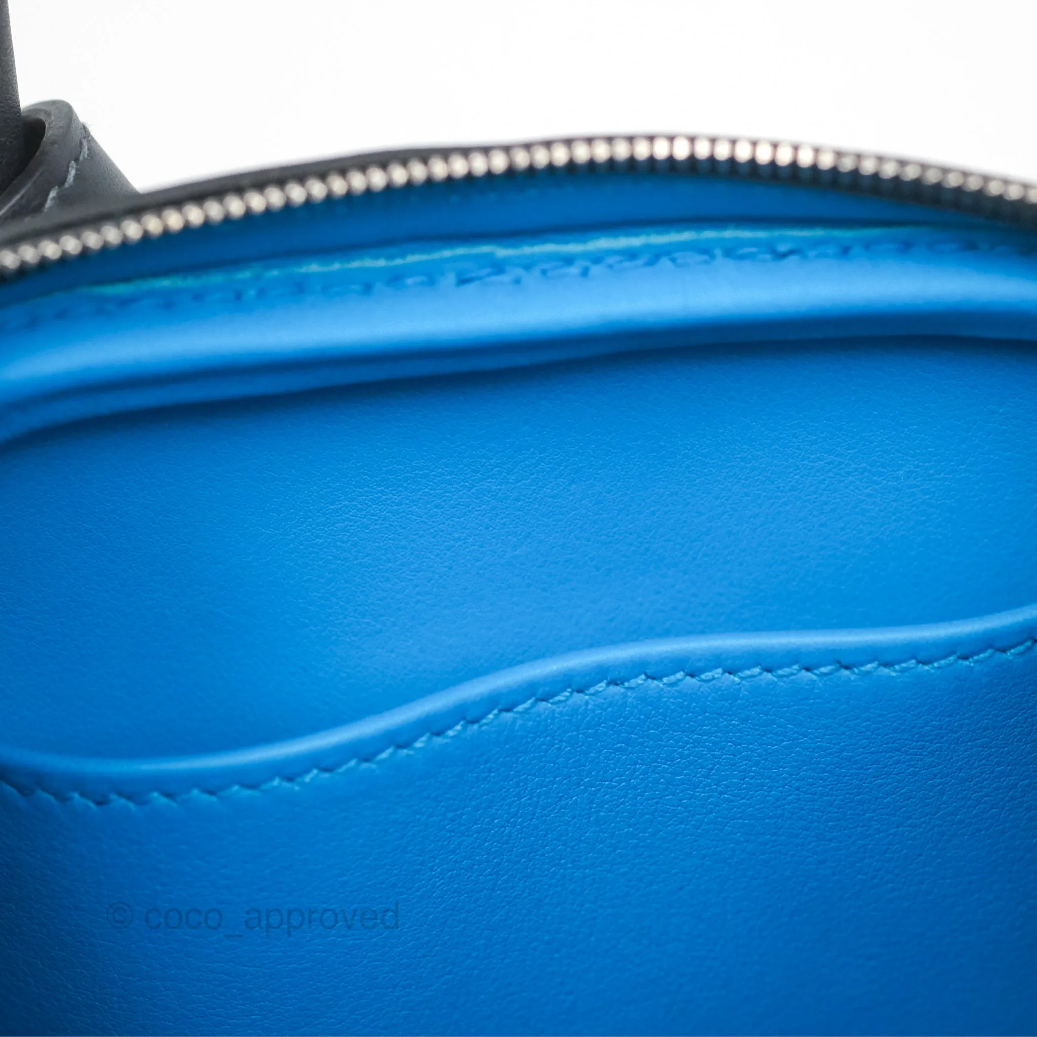 Herms Lindy 26 Caban/Bleu Frida Swift Palladium Hardware