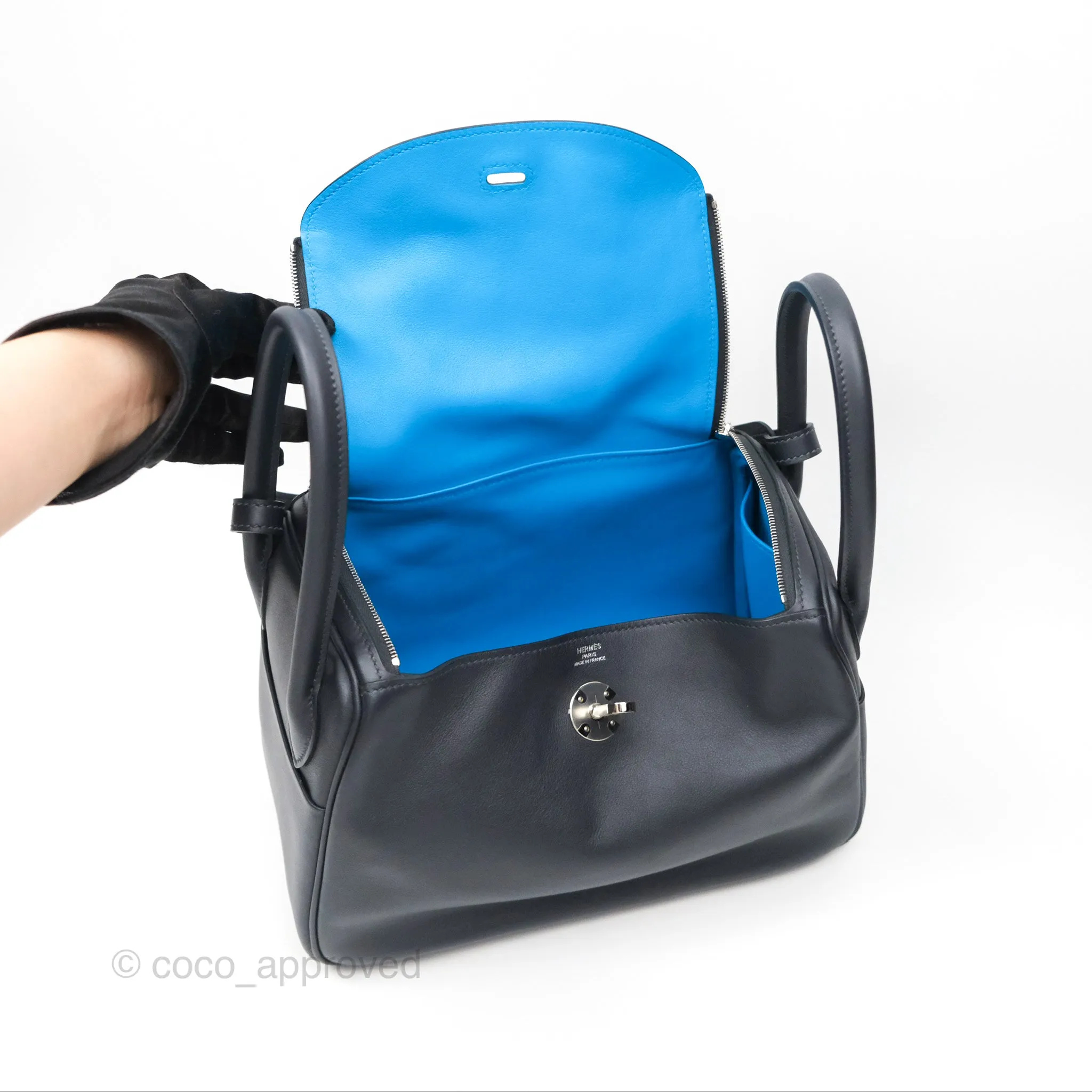 Herms Lindy 26 Caban/Bleu Frida Swift Palladium Hardware