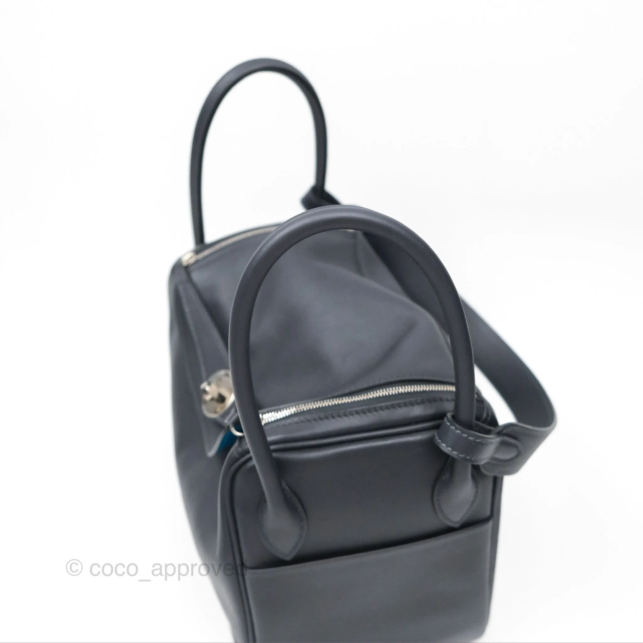 Herms Lindy 26 Caban/Bleu Frida Swift Palladium Hardware