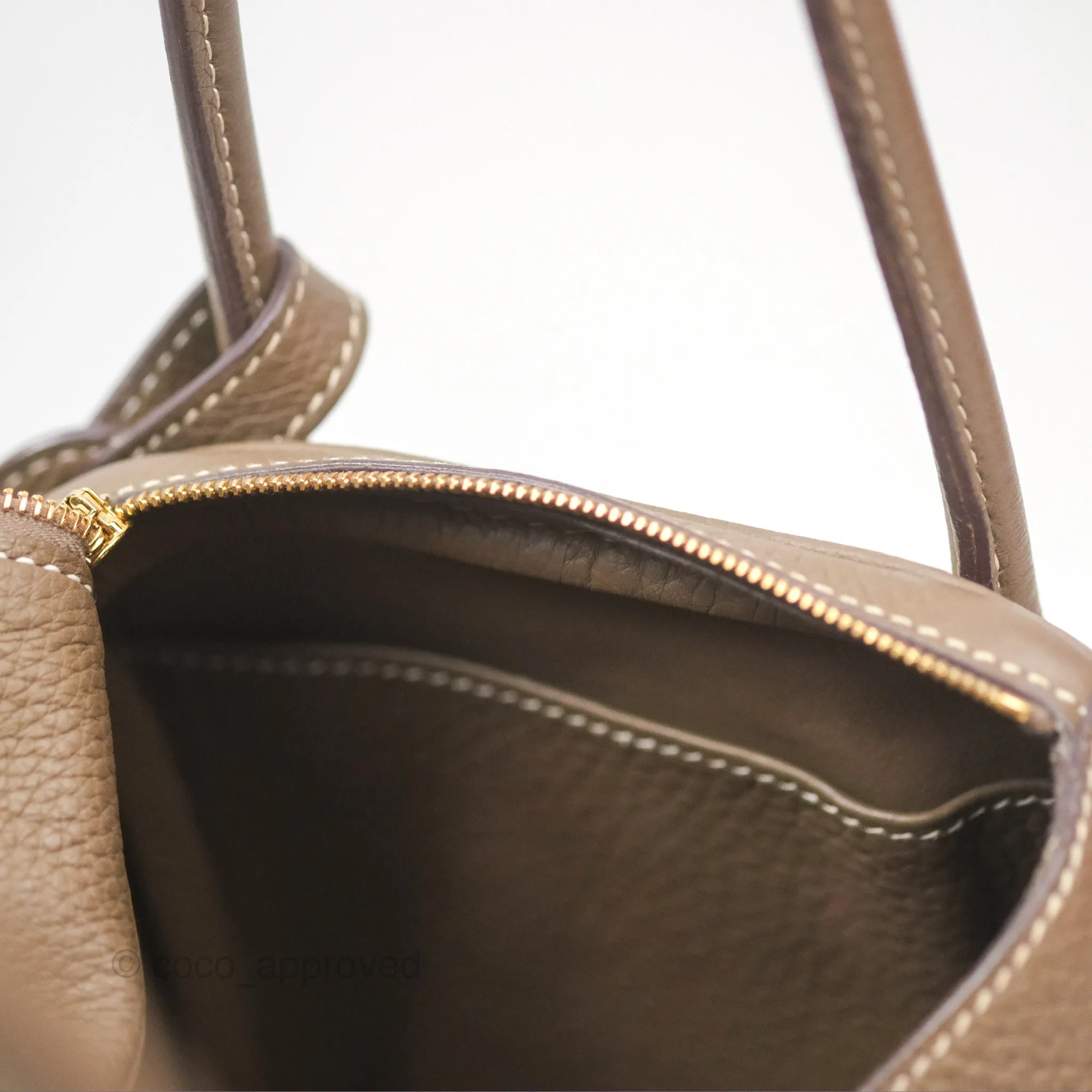 Herms Lindy 26 Etoupe 18 Taurillion Clemence Gold Hardware