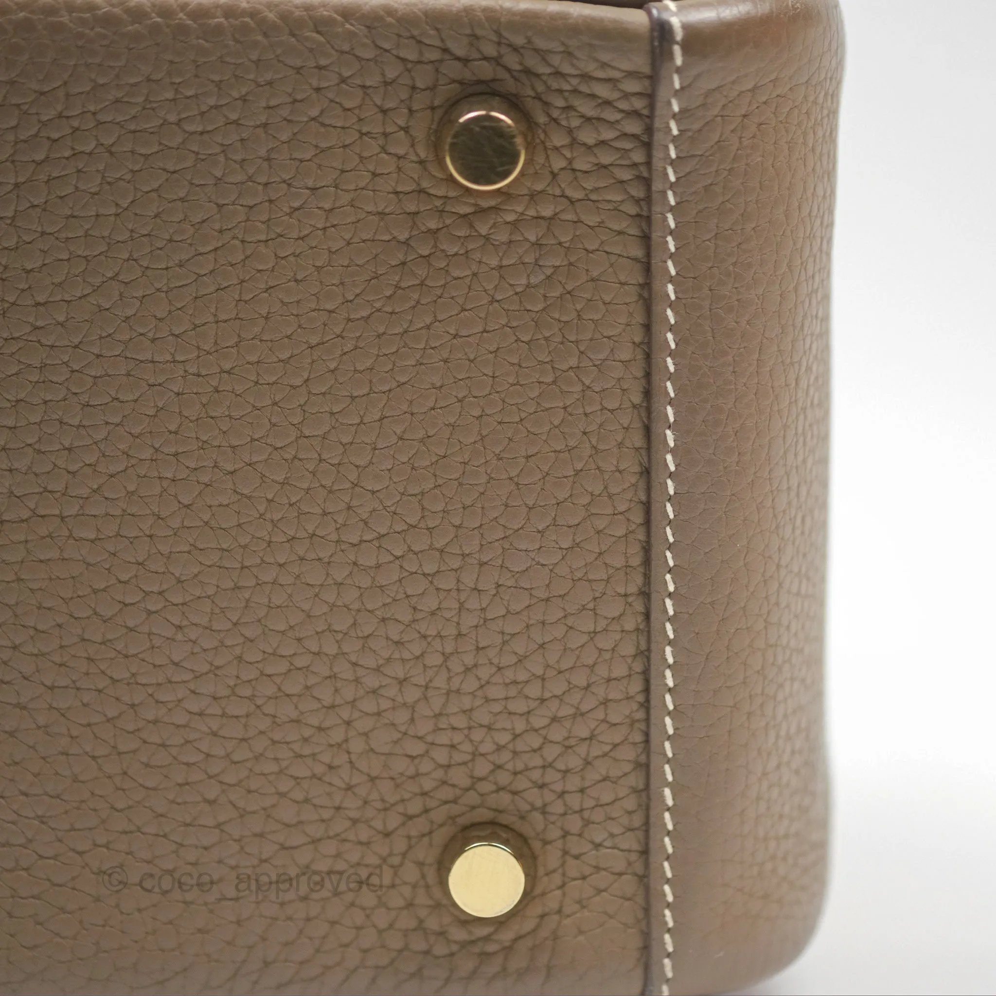 Herms Lindy 26 Etoupe 18 Taurillion Clemence Gold Hardware