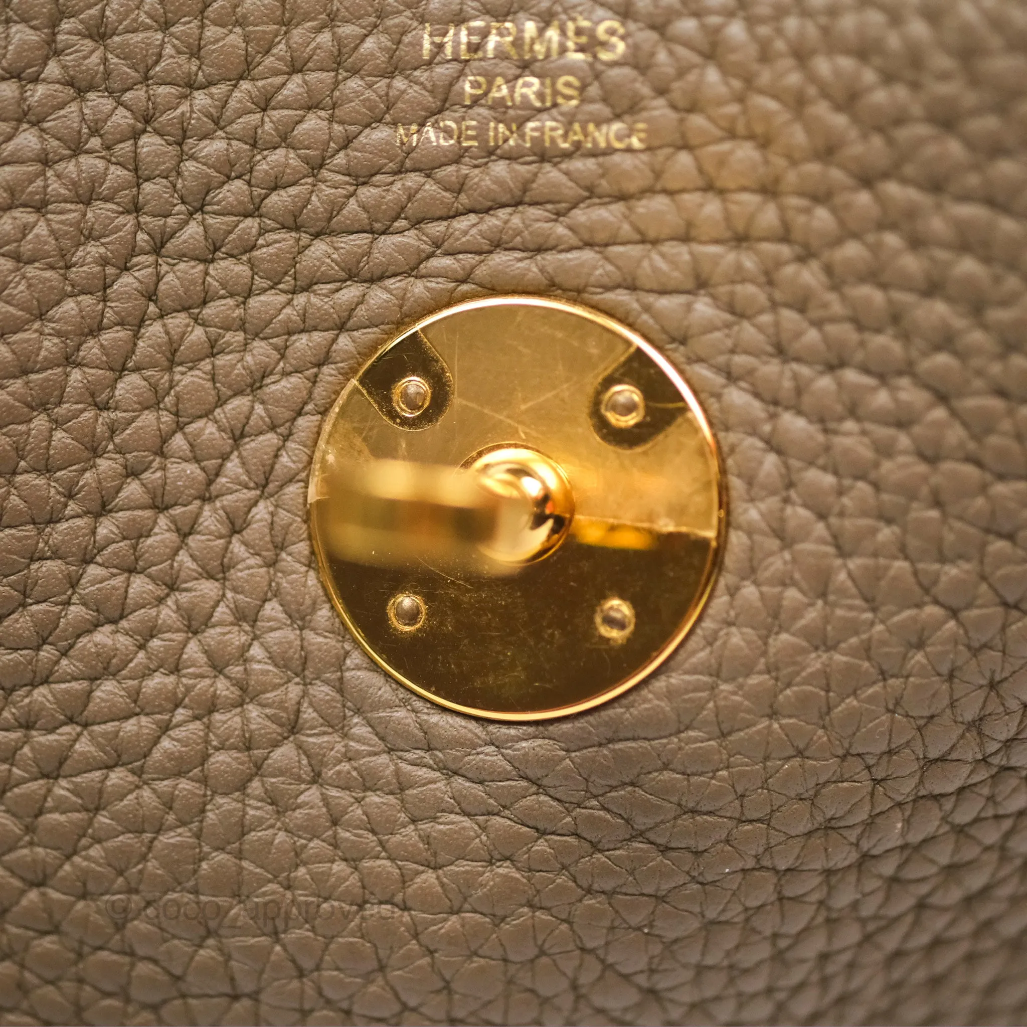 Herms Lindy 26 Etoupe 18 Taurillion Clemence Gold Hardware