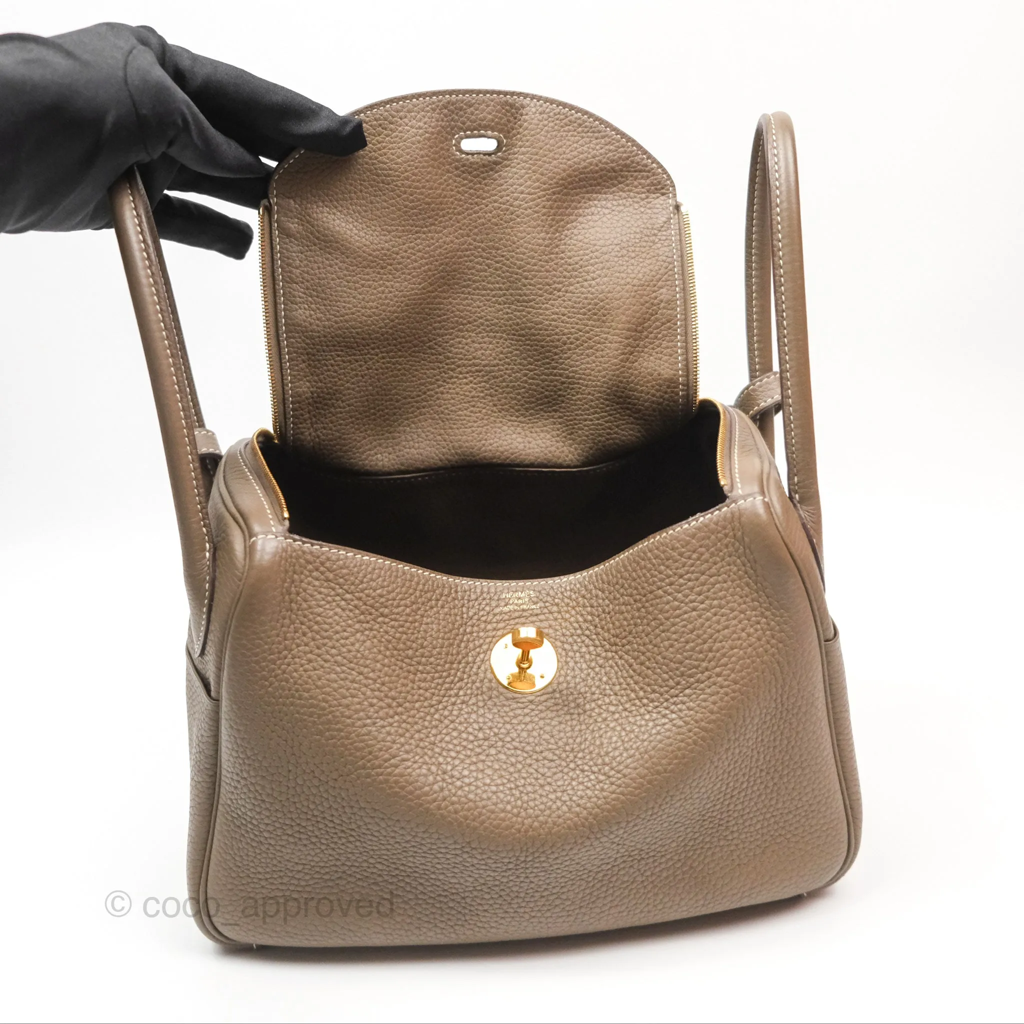 Herms Lindy 26 Etoupe 18 Taurillion Clemence Gold Hardware