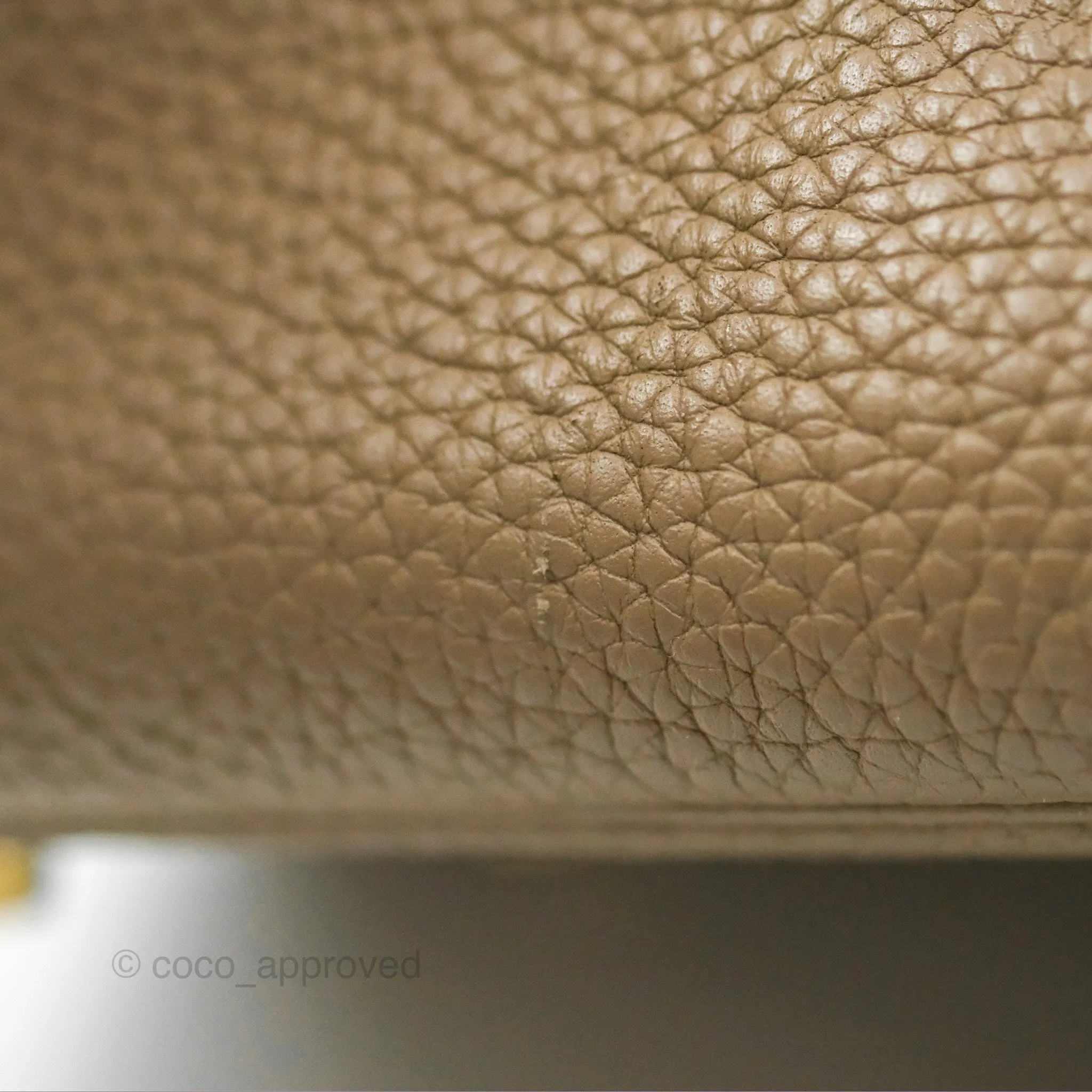 Herms Lindy 26 Etoupe Clemence Gold Hardware