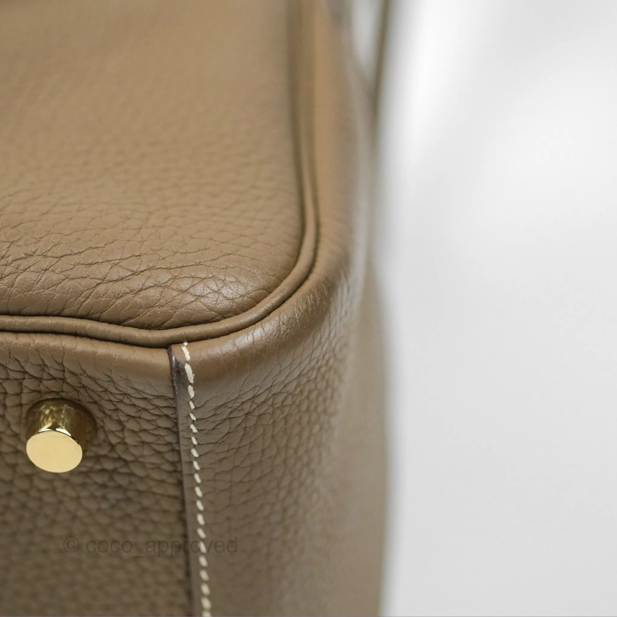 Herms Lindy 26 Etoupe Clemence Gold Hardware