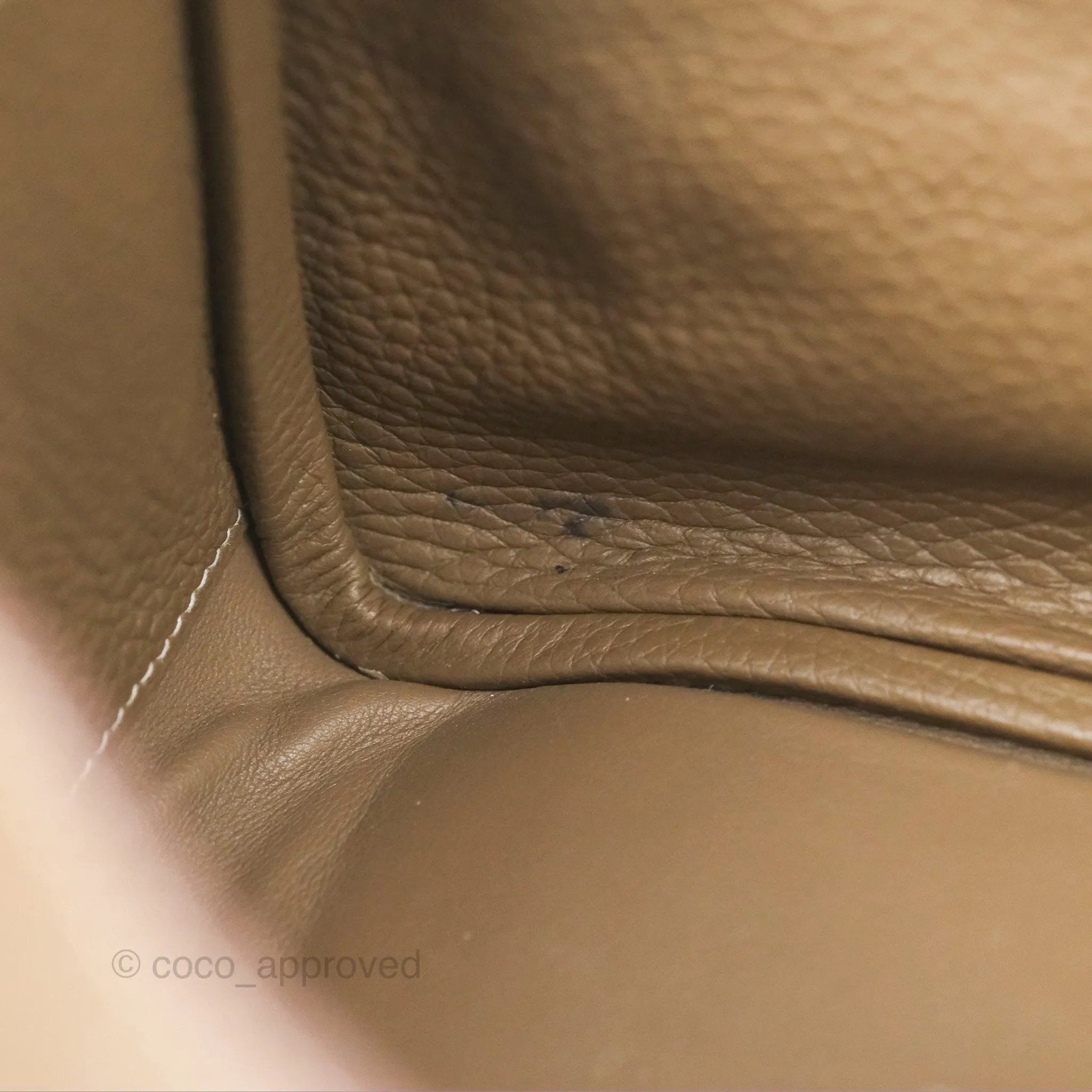 Herms Lindy 26 Etoupe Clemence Palladium Hardware