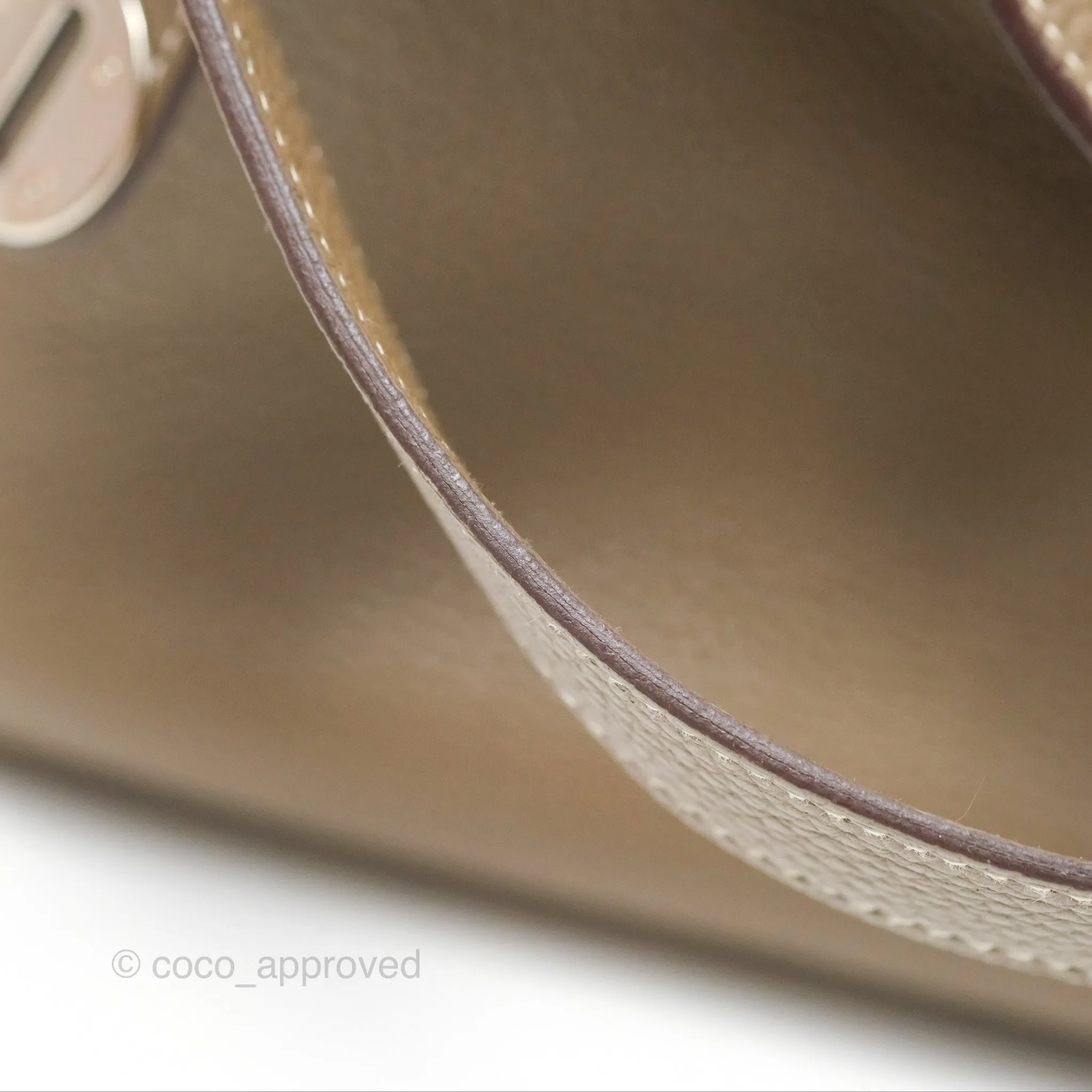 Herms Lindy 26 Etoupe Clemence Palladium Hardware
