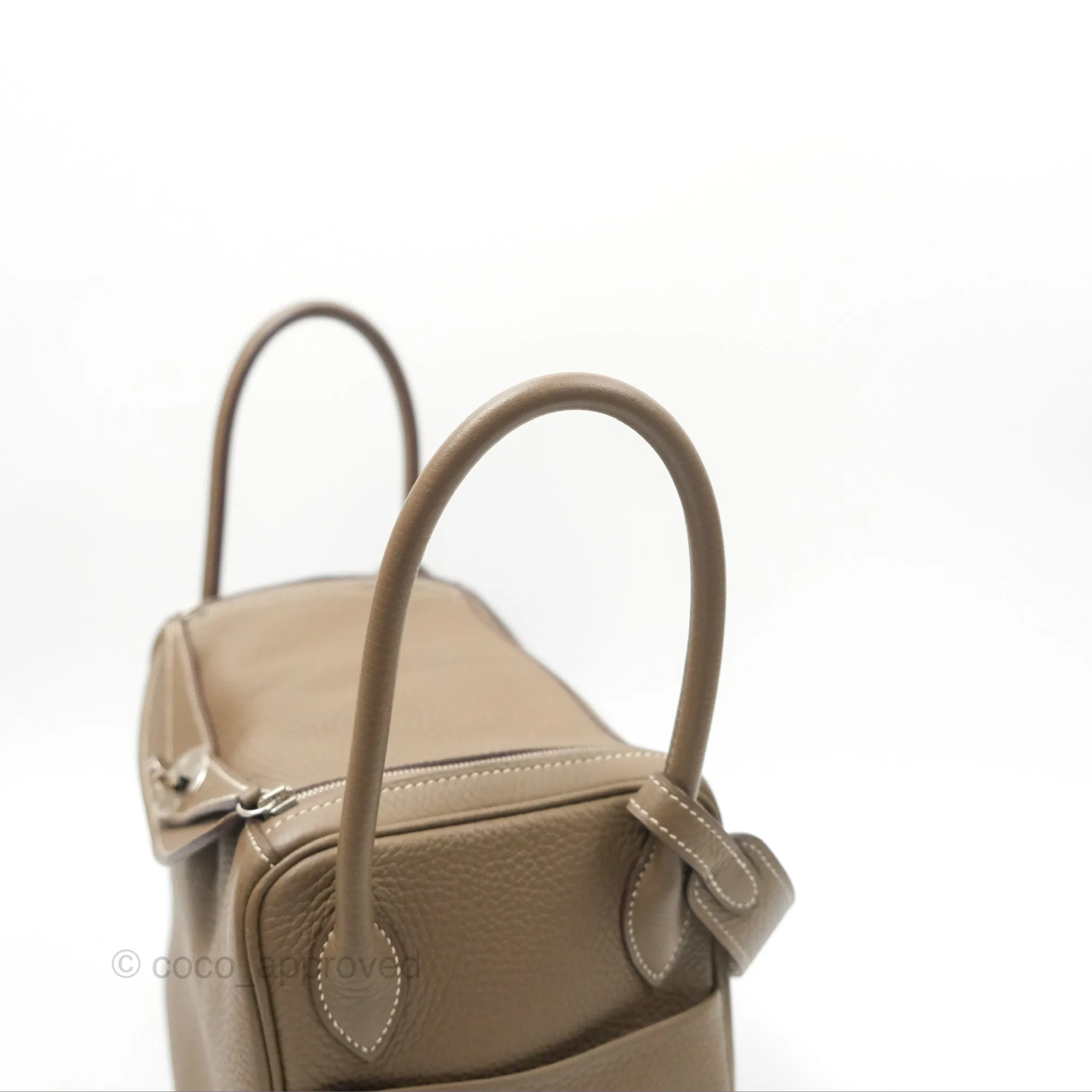 Herms Lindy 26 Etoupe Clemence Palladium Hardware