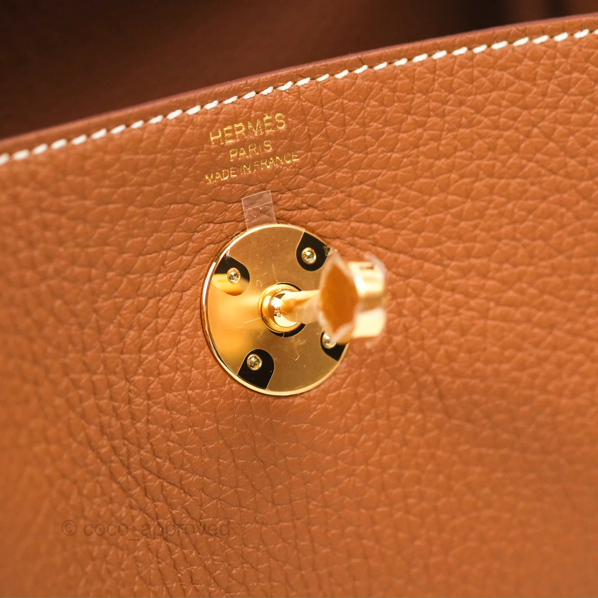 Herms Lindy 26 Gold Taurillon Clemence Gold Hardware