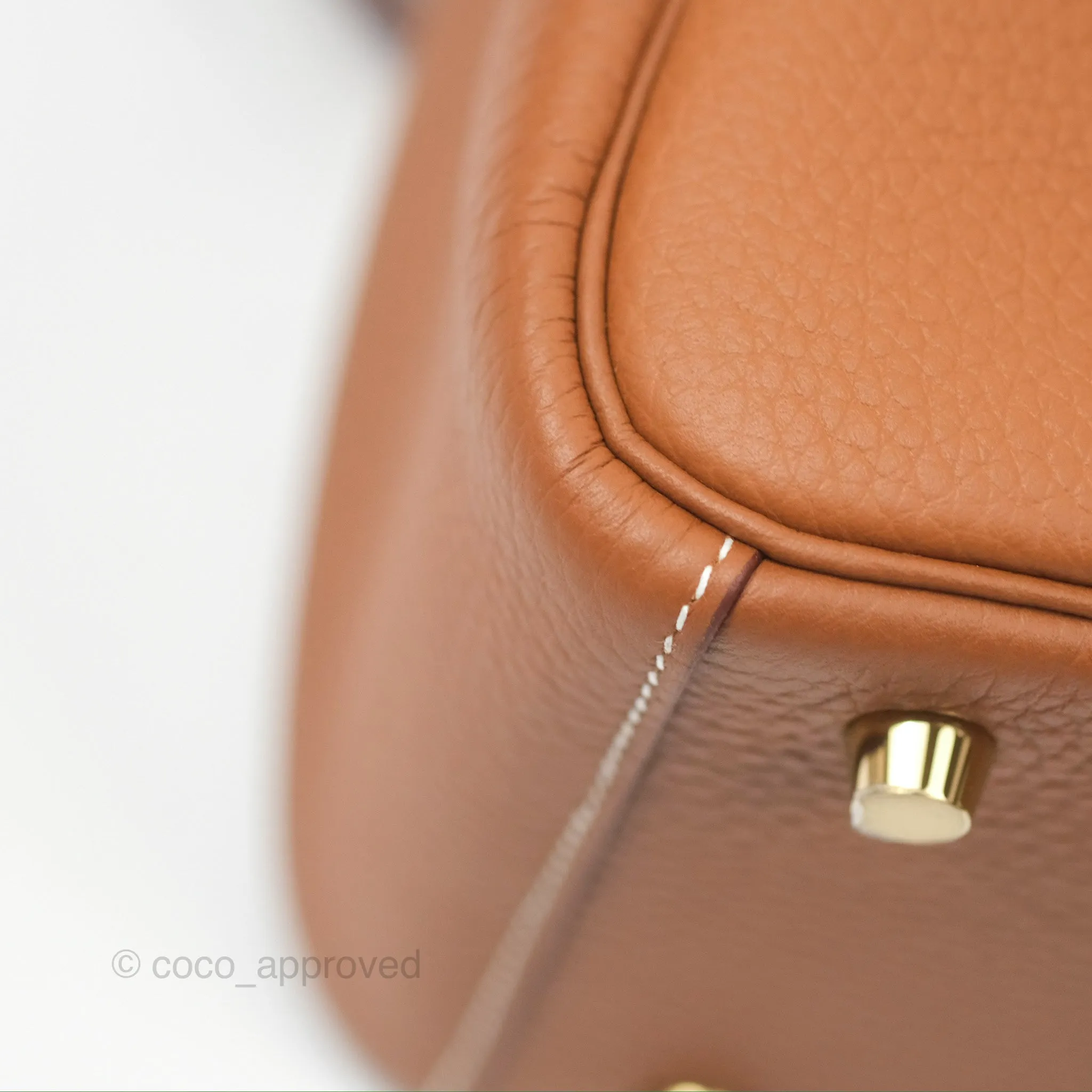 Herms Lindy 26 Gold Taurillon Clemence Gold Hardware