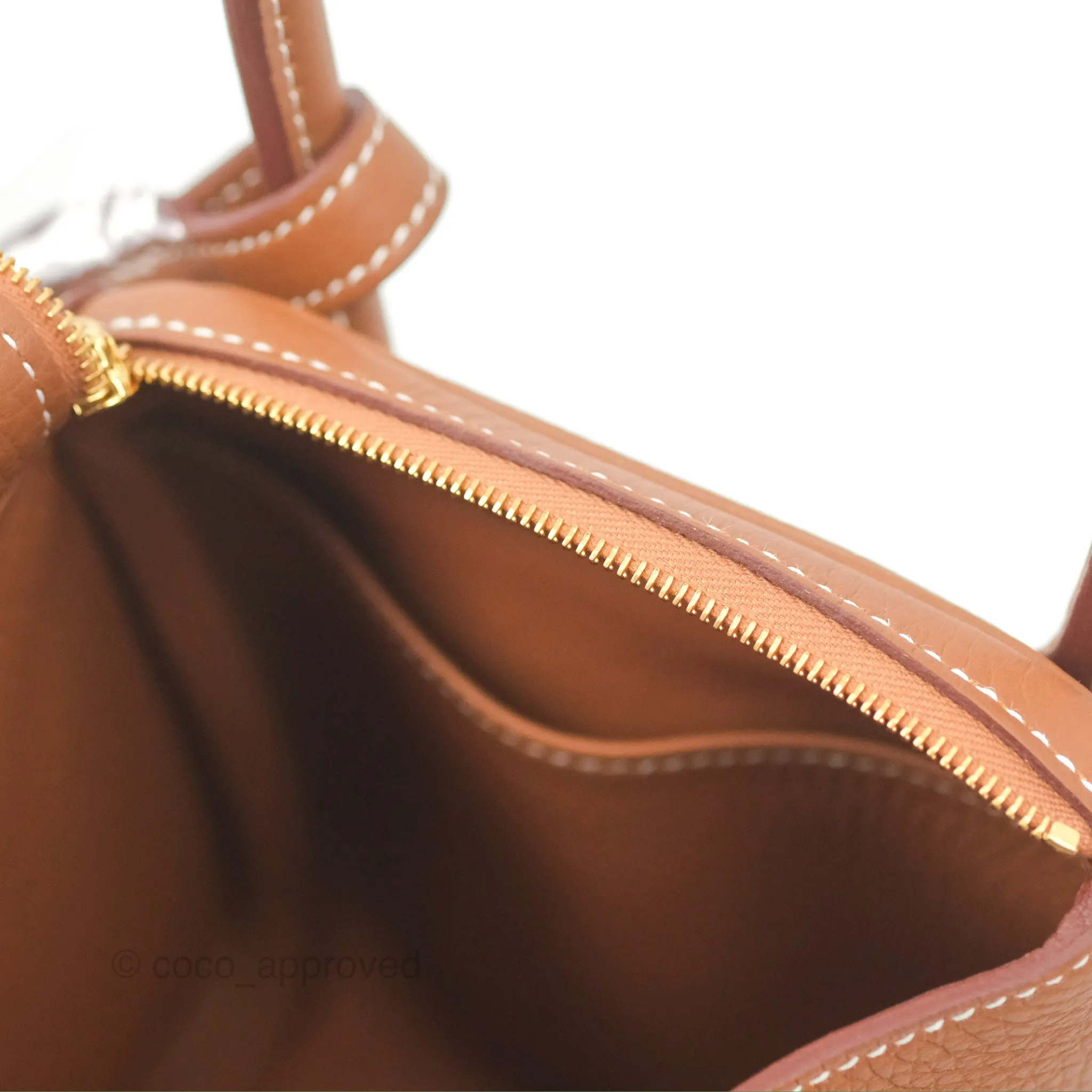 Herms Lindy 26 Gold Taurillon Clemence Gold Hardware