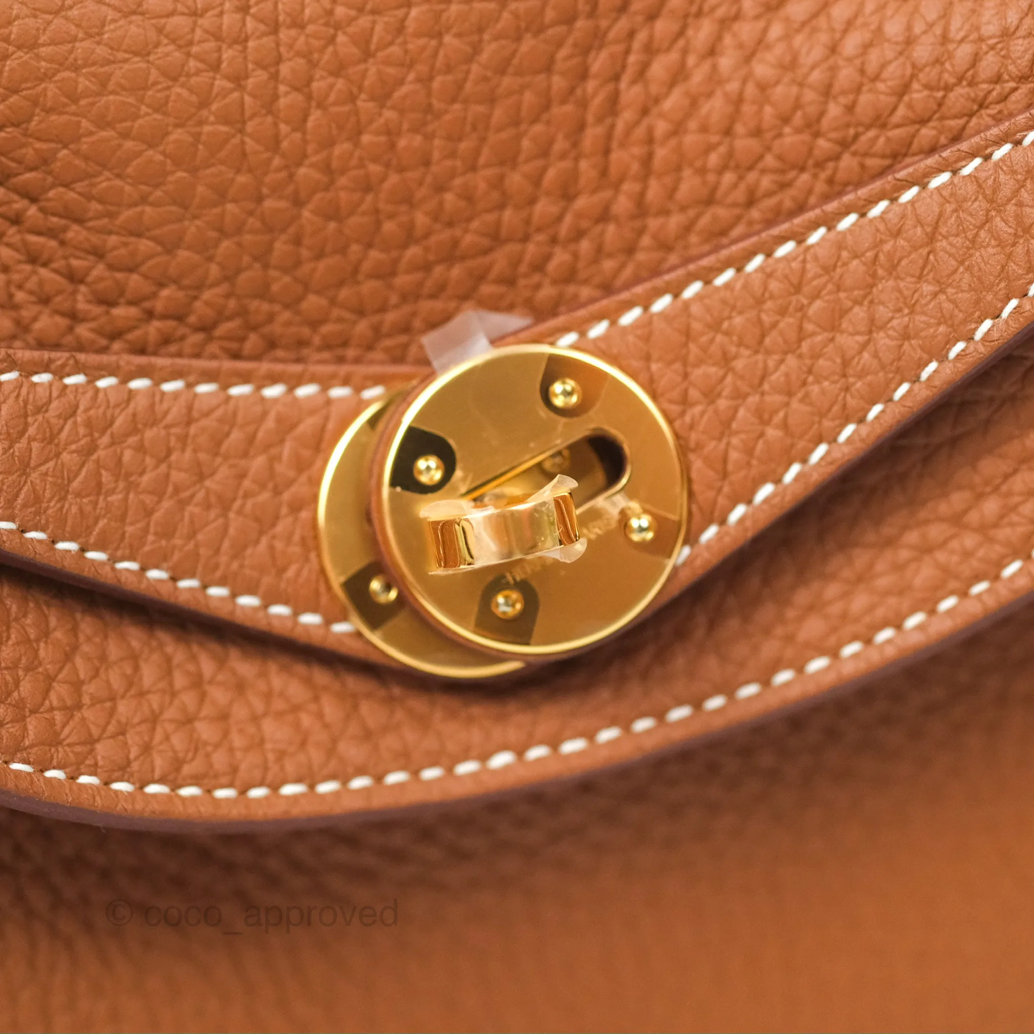 Herms Lindy 26 Gold Taurillon Clemence Gold Hardware