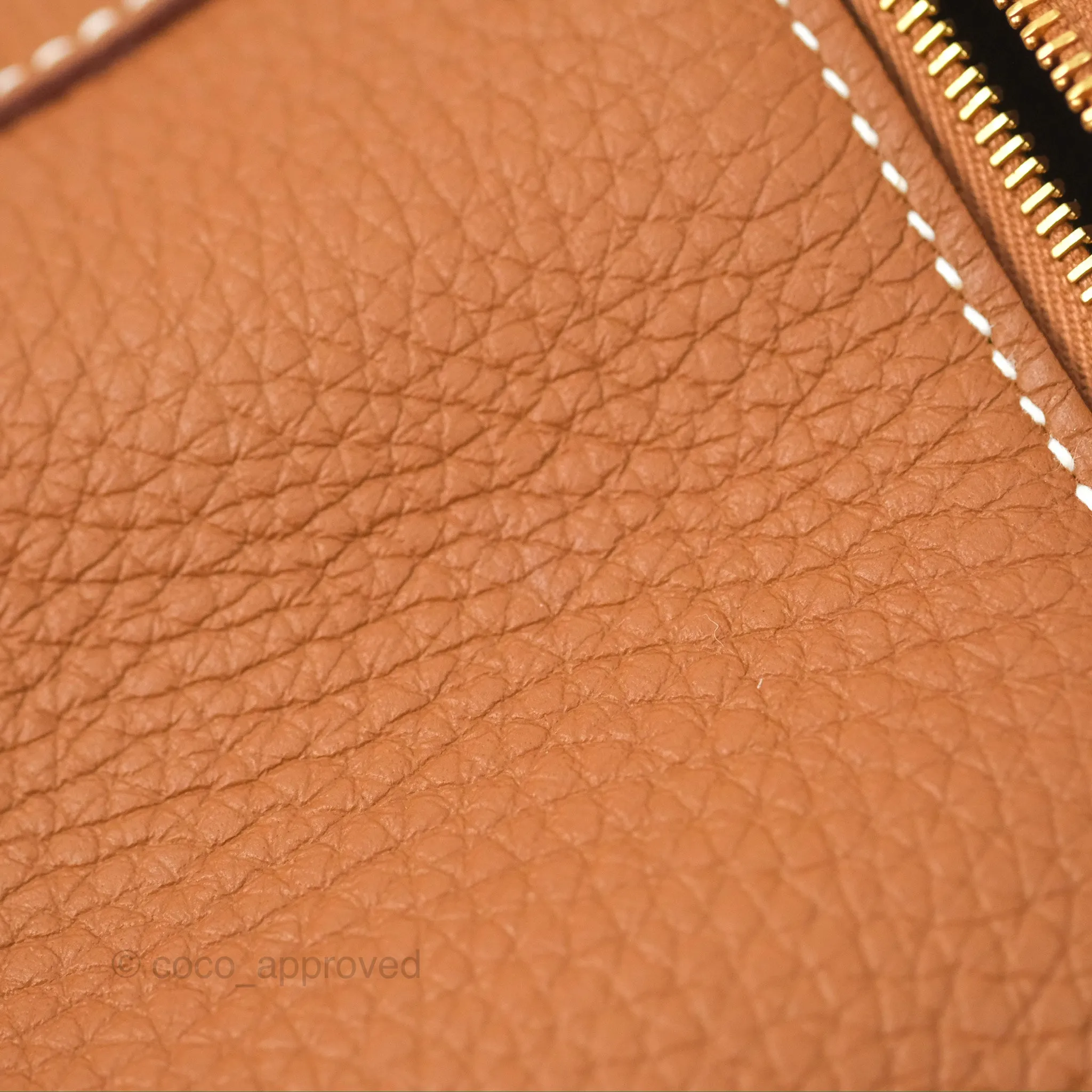 Herms Lindy 26 Gold Taurillon Clemence Gold Hardware