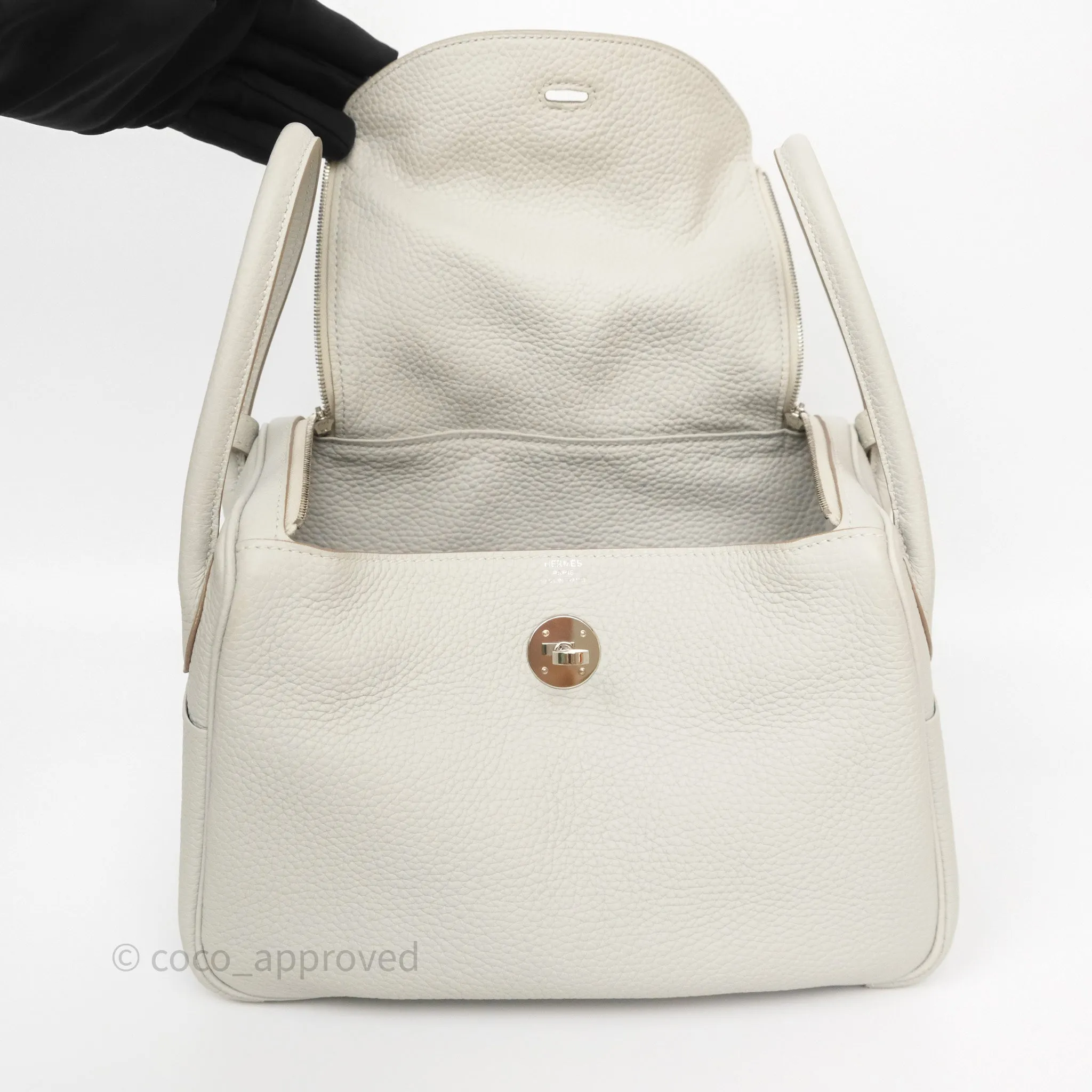 Herms Lindy 26 Gris Perle 80 Clemence Palladium Hardware