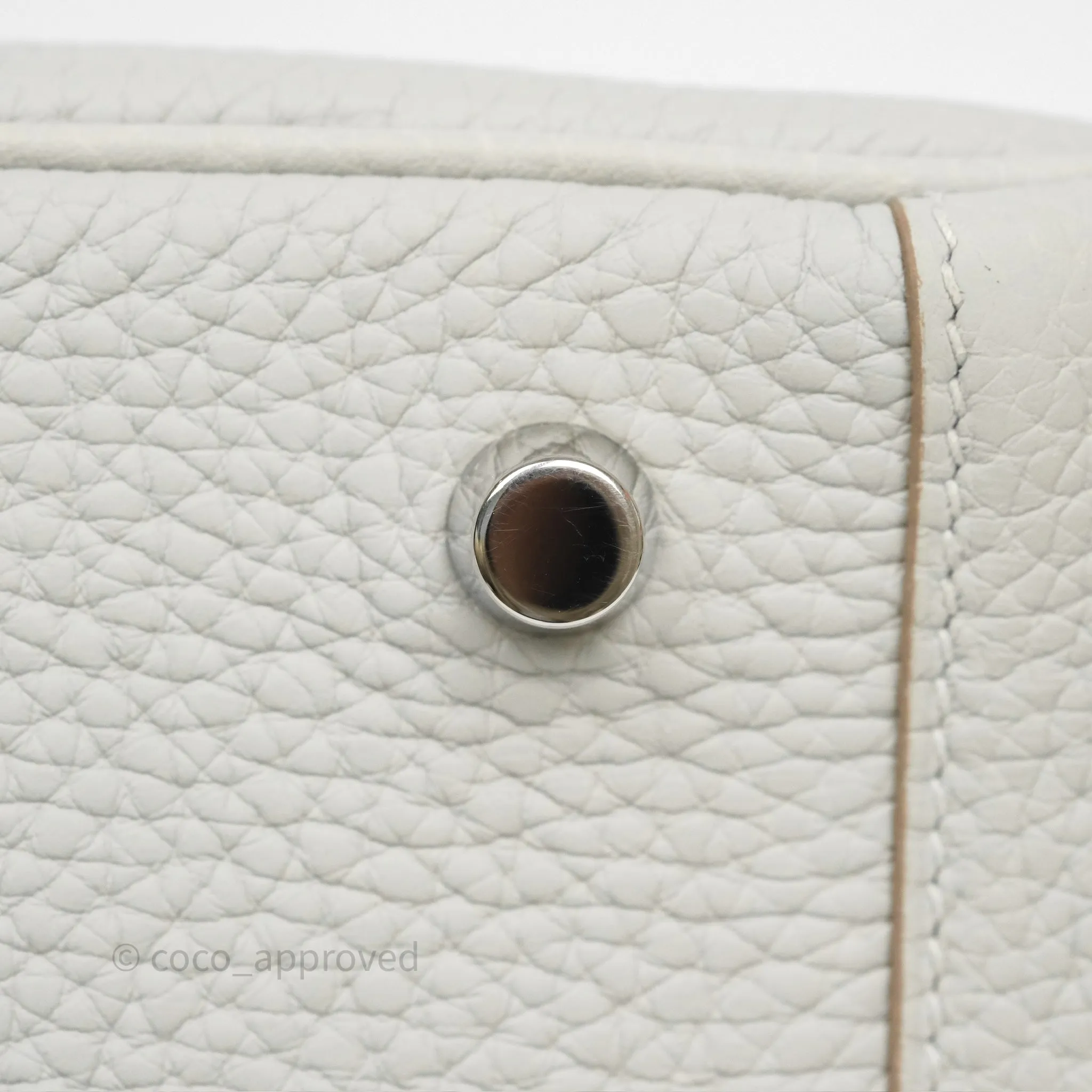 Herms Lindy 26 Gris Perle 80 Clemence Palladium Hardware