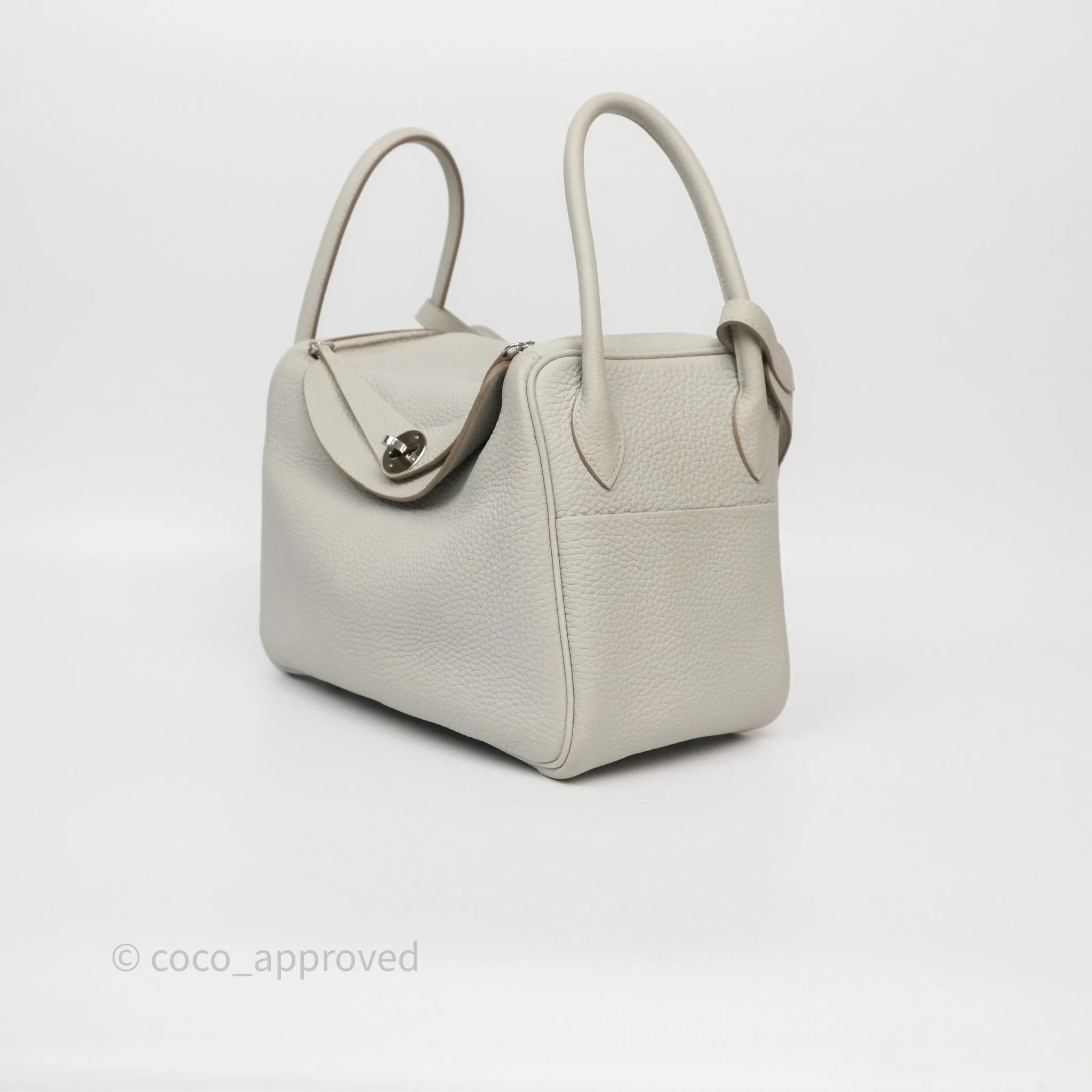 Herms Lindy 26 Gris Perle 80 Clemence Palladium Hardware