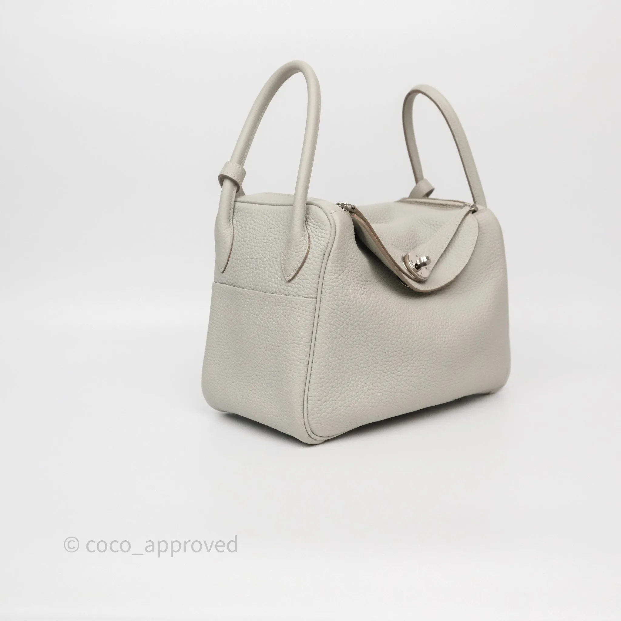 Herms Lindy 26 Gris Perle 80 Clemence Palladium Hardware