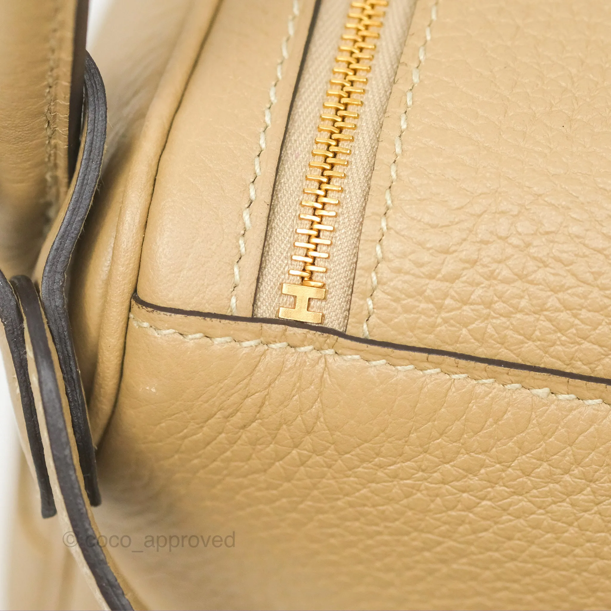 Herms Lindy 26 Trench Clemence Gold Hardware