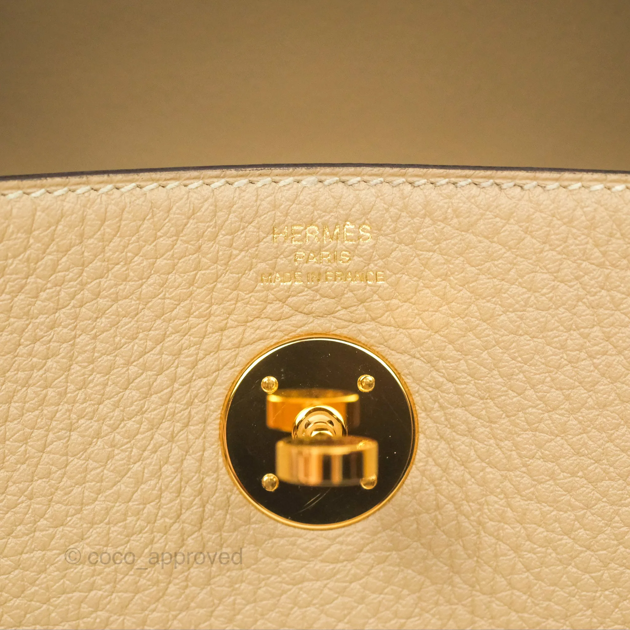 Herms Lindy 26 Trench Clemence Gold Hardware