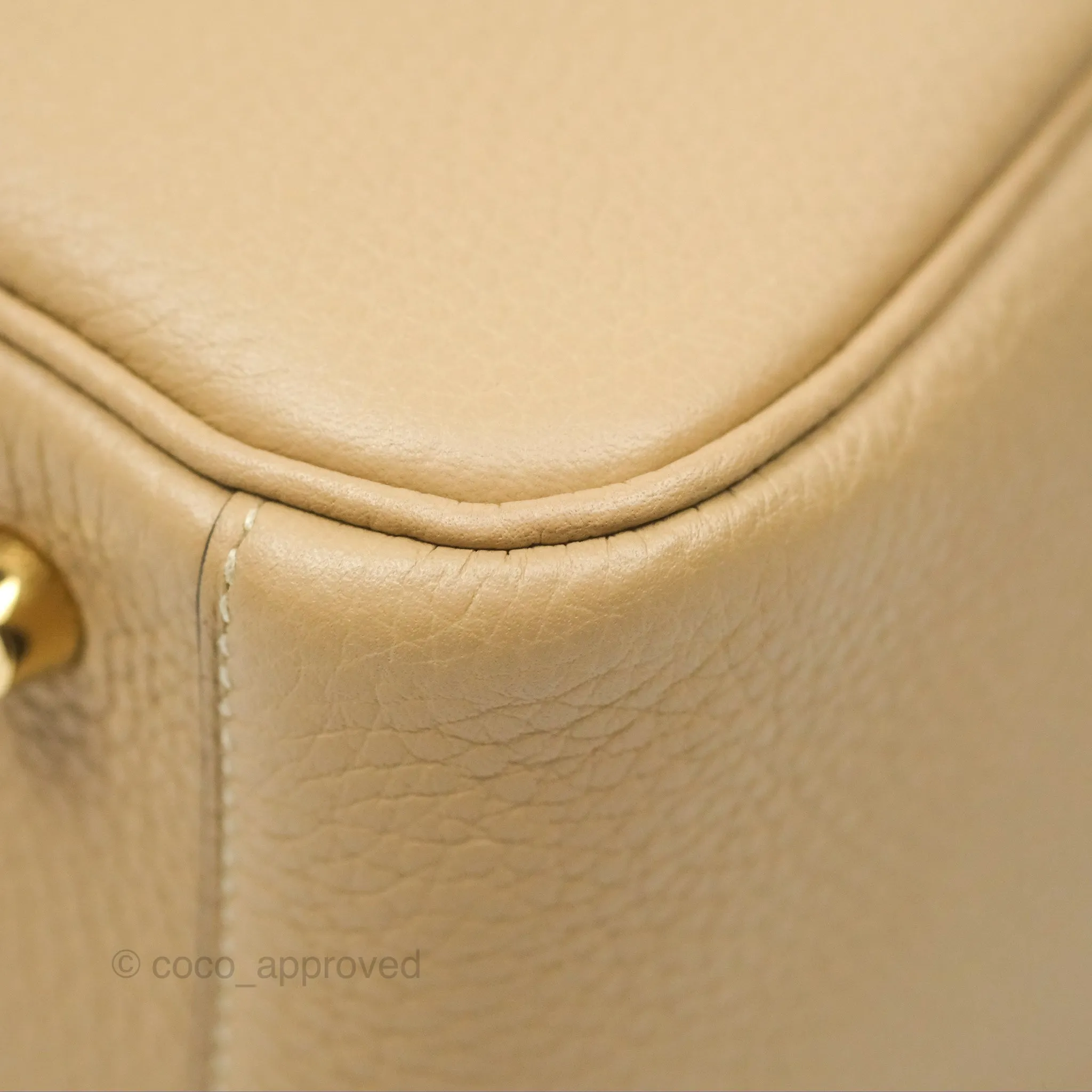 Herms Lindy 26 Trench Clemence Gold Hardware