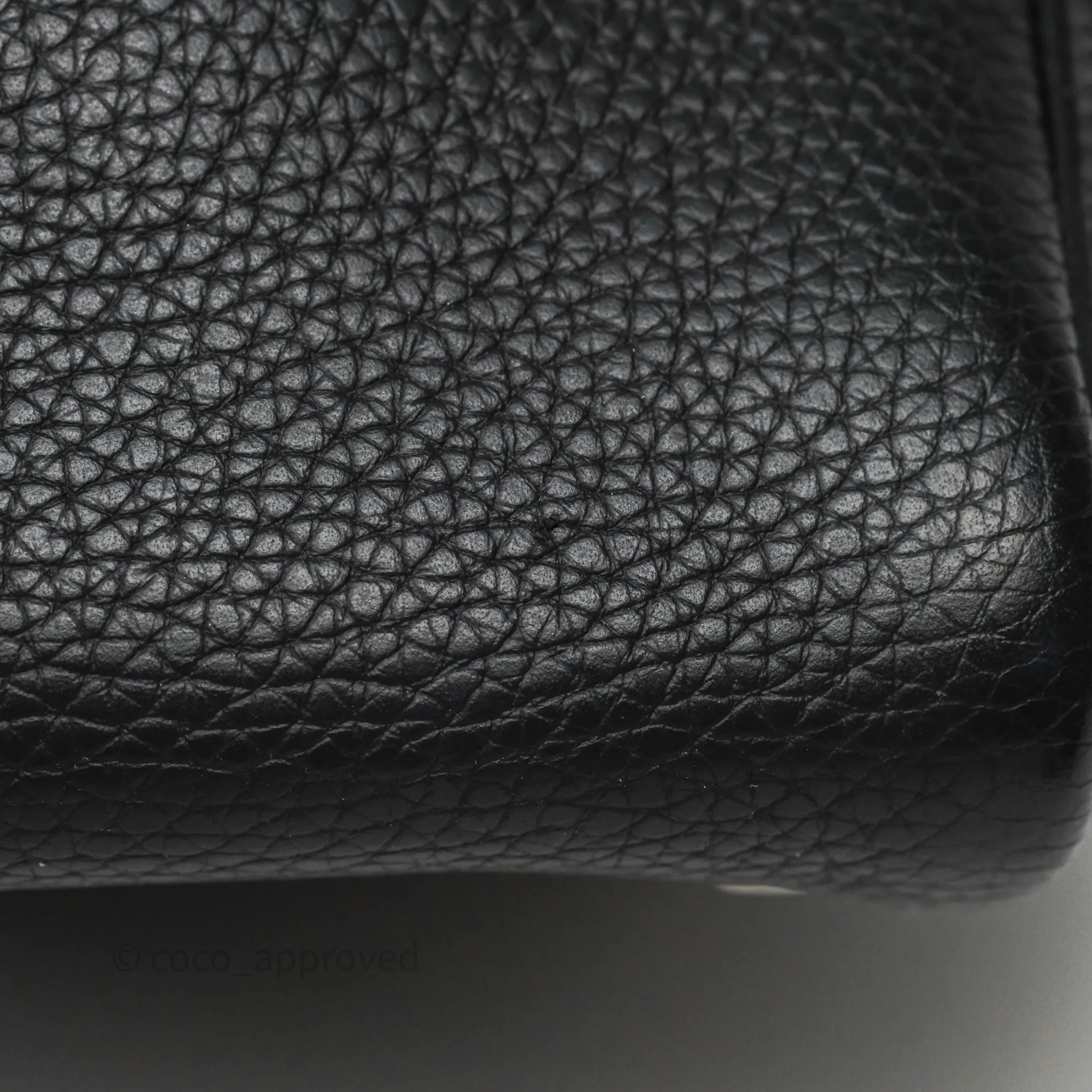 Herms Lindy 30 Black Clemence Palladium Hardware