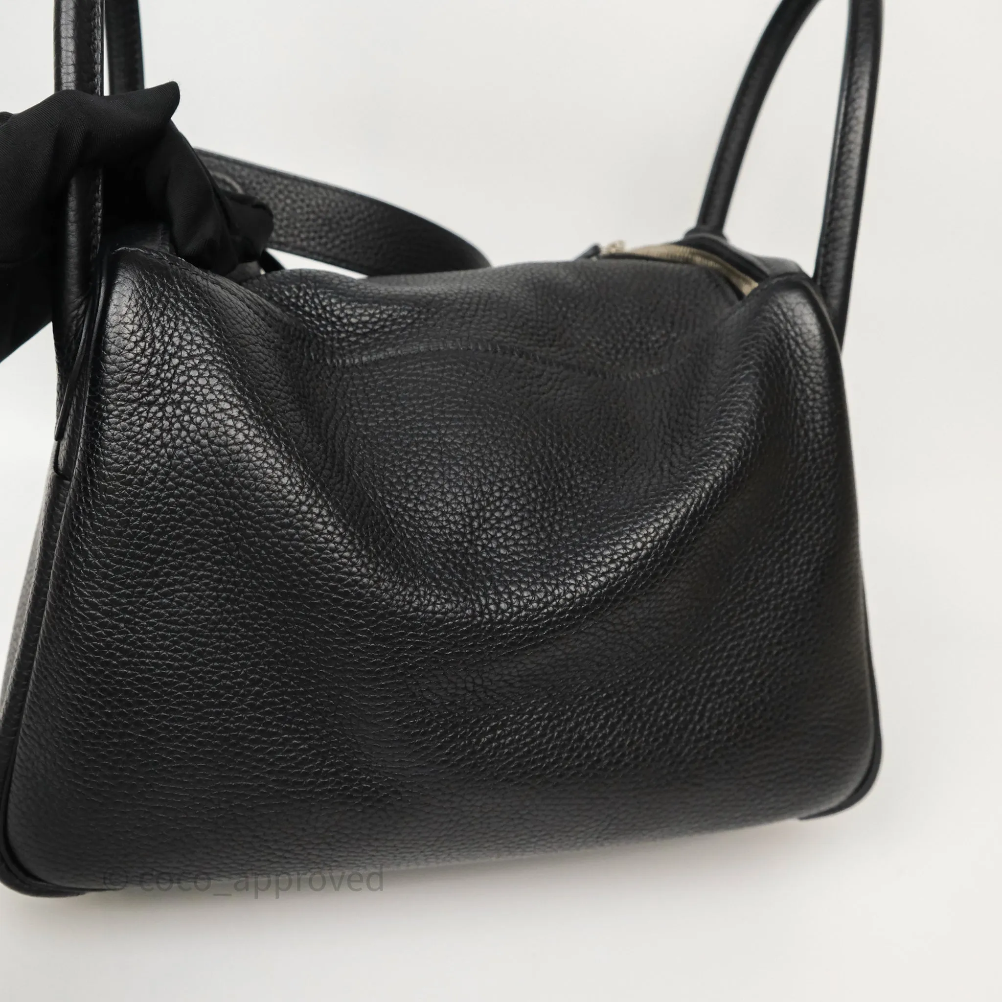 Herms Lindy 30 Black Clemence Palladium Hardware