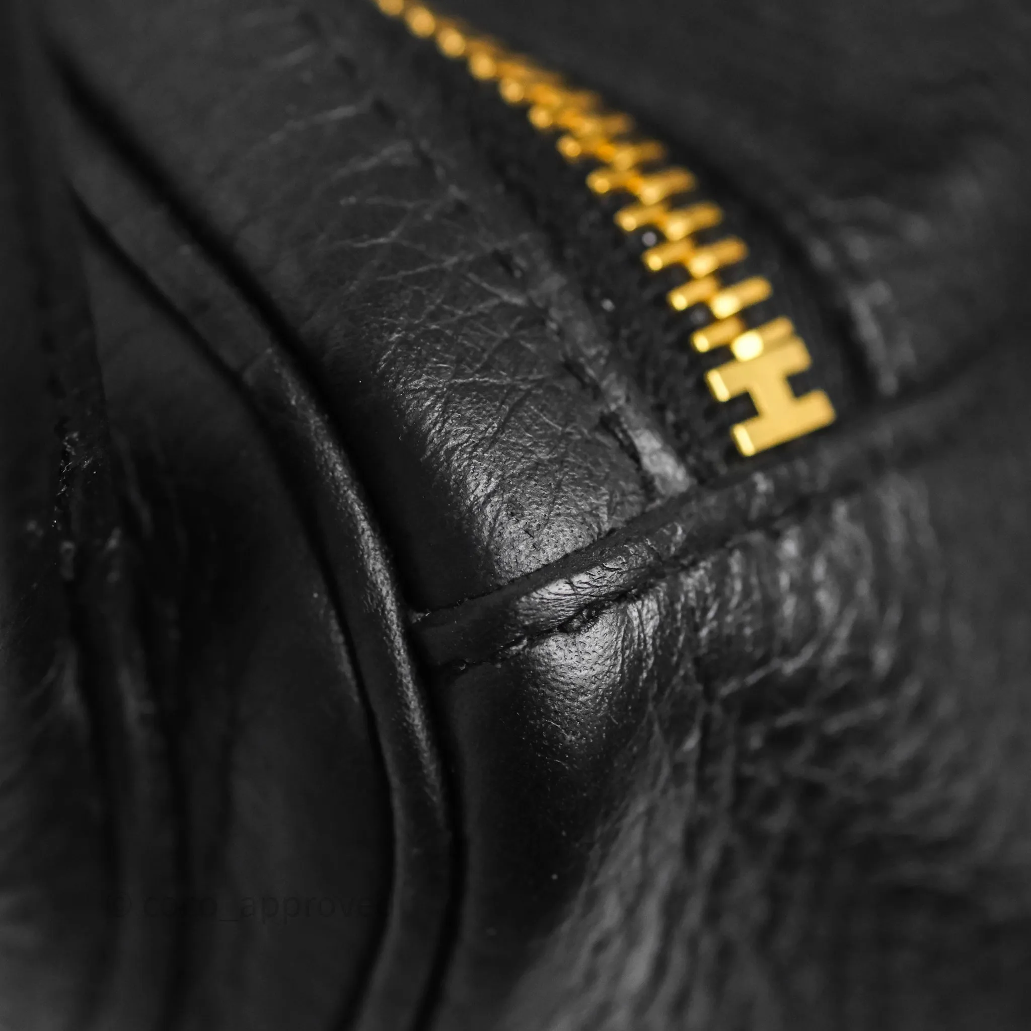 Herms Lindy 30 Black Noir 89 Clemence Gold Hardware