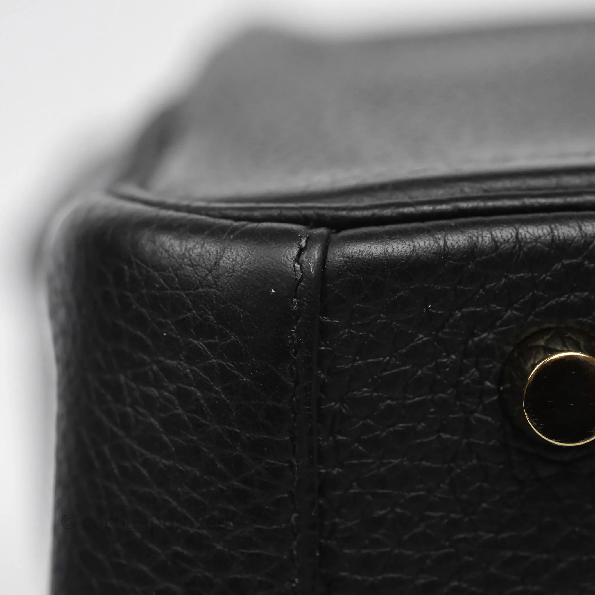 Herms Lindy 30 Black Noir 89 Clemence Gold Hardware